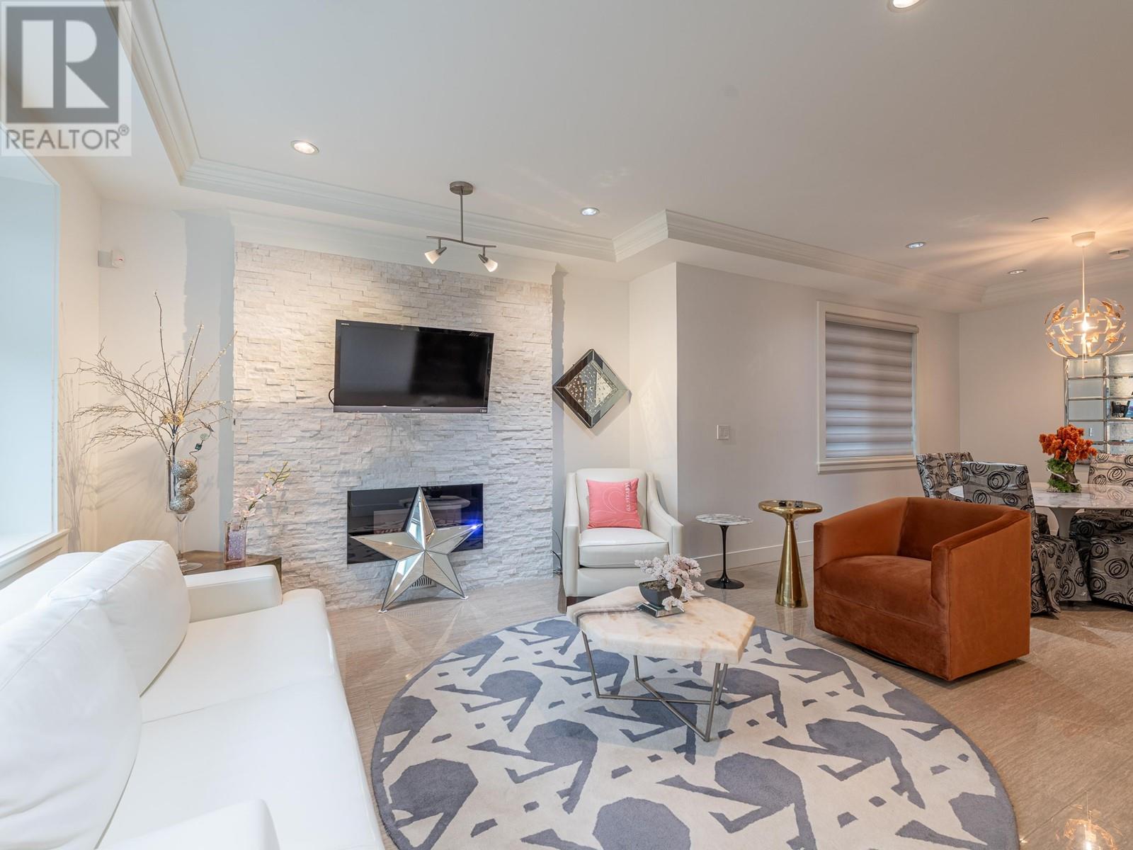 Listing Picture 6 of 39 : 2465 BROCK STREET, Vancouver / 溫哥華 - 魯藝地產 Yvonne Lu Group - MLS Medallion Club Member