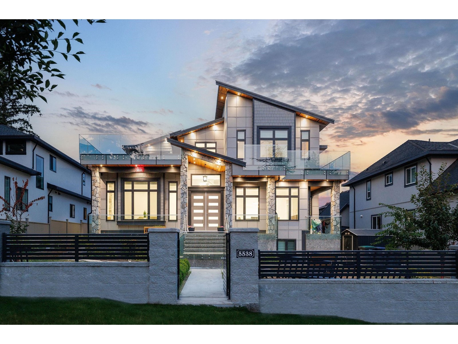 Property at 5538 184 STREET image 1