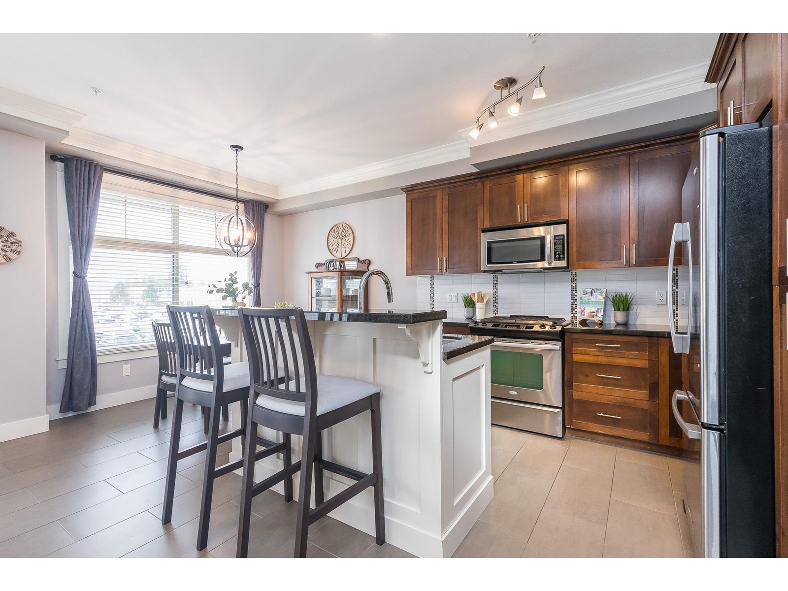 70 22225 50 Avenue, Langley, British Columbia  V2Y 0G7 - Photo 10 - R2975631
