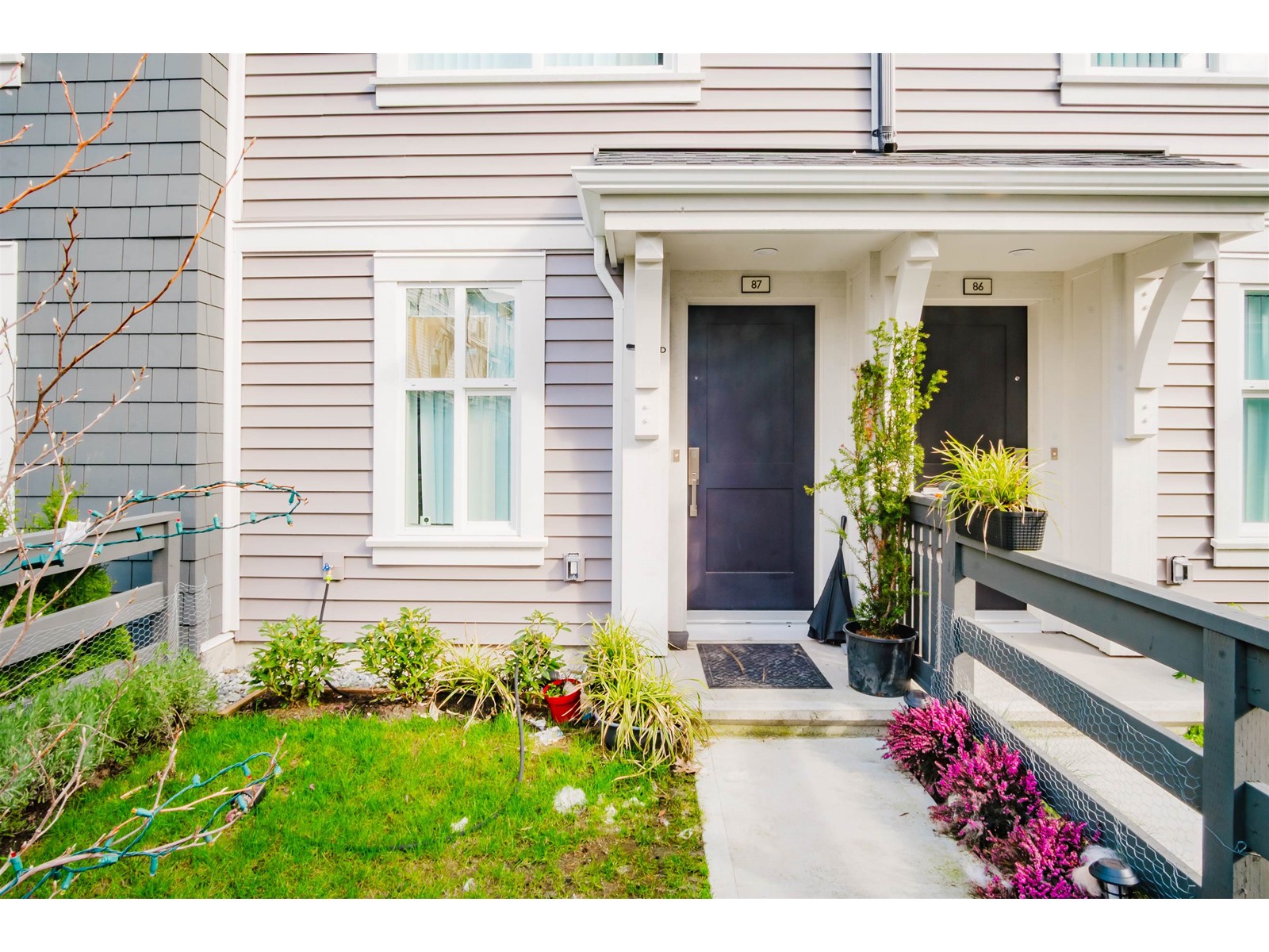 Property at 87 14151 58A AVENUE image 3