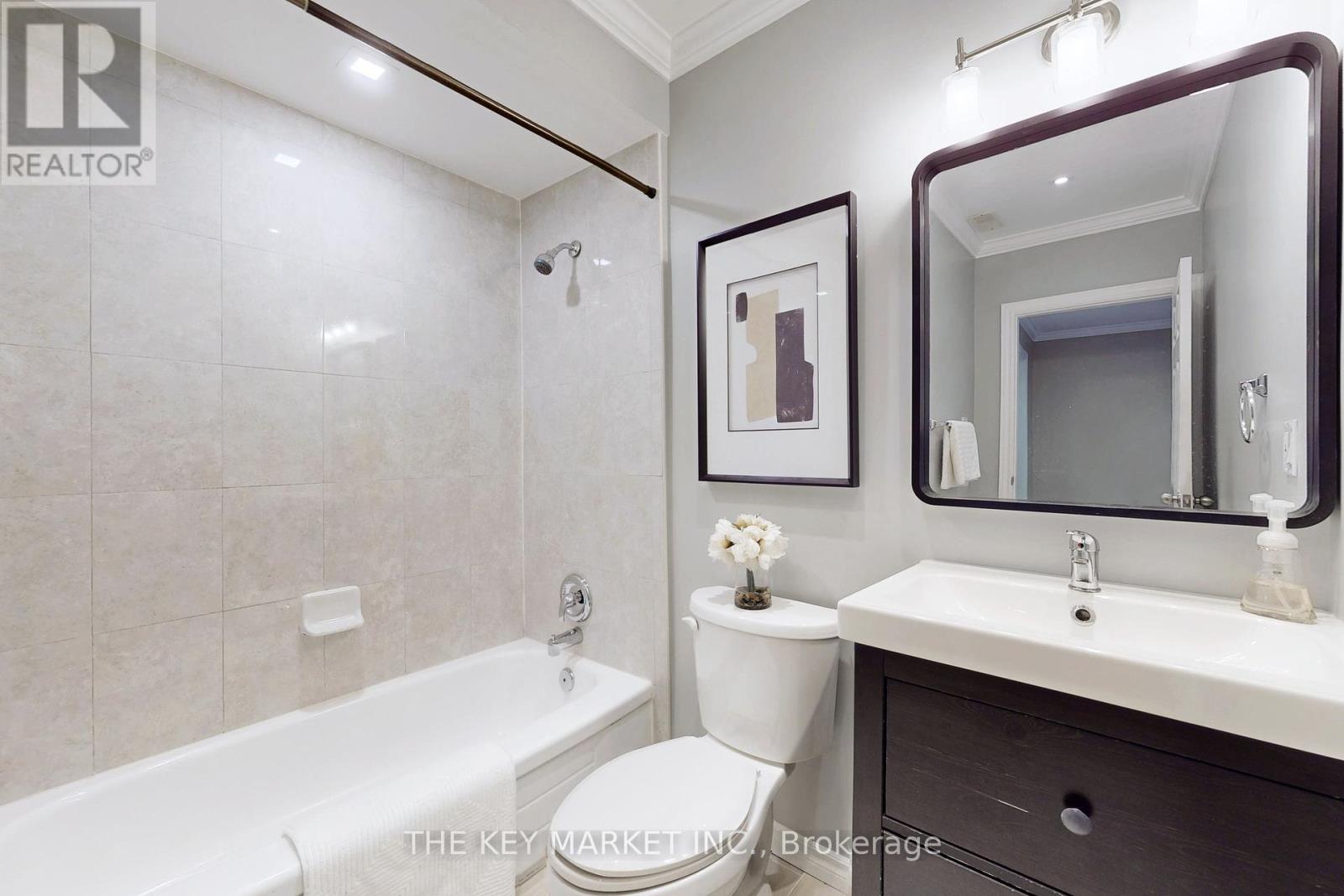 1078 Dovercourt Road, Toronto, Ontario  M6H 2X8 - Photo 14 - W12011411