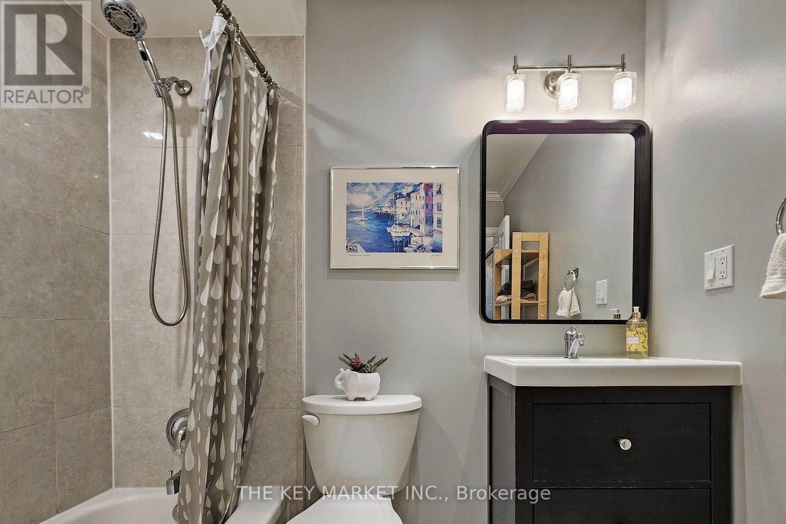1078 Dovercourt Road, Toronto, Ontario  M6H 2X8 - Photo 23 - W12011411