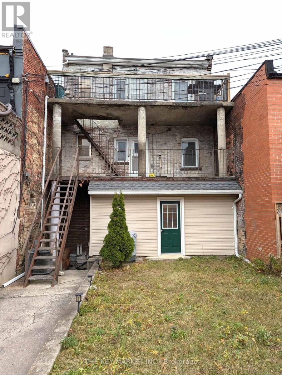 1078 Dovercourt Road, Toronto, Ontario  M6H 2X8 - Photo 38 - W12011411