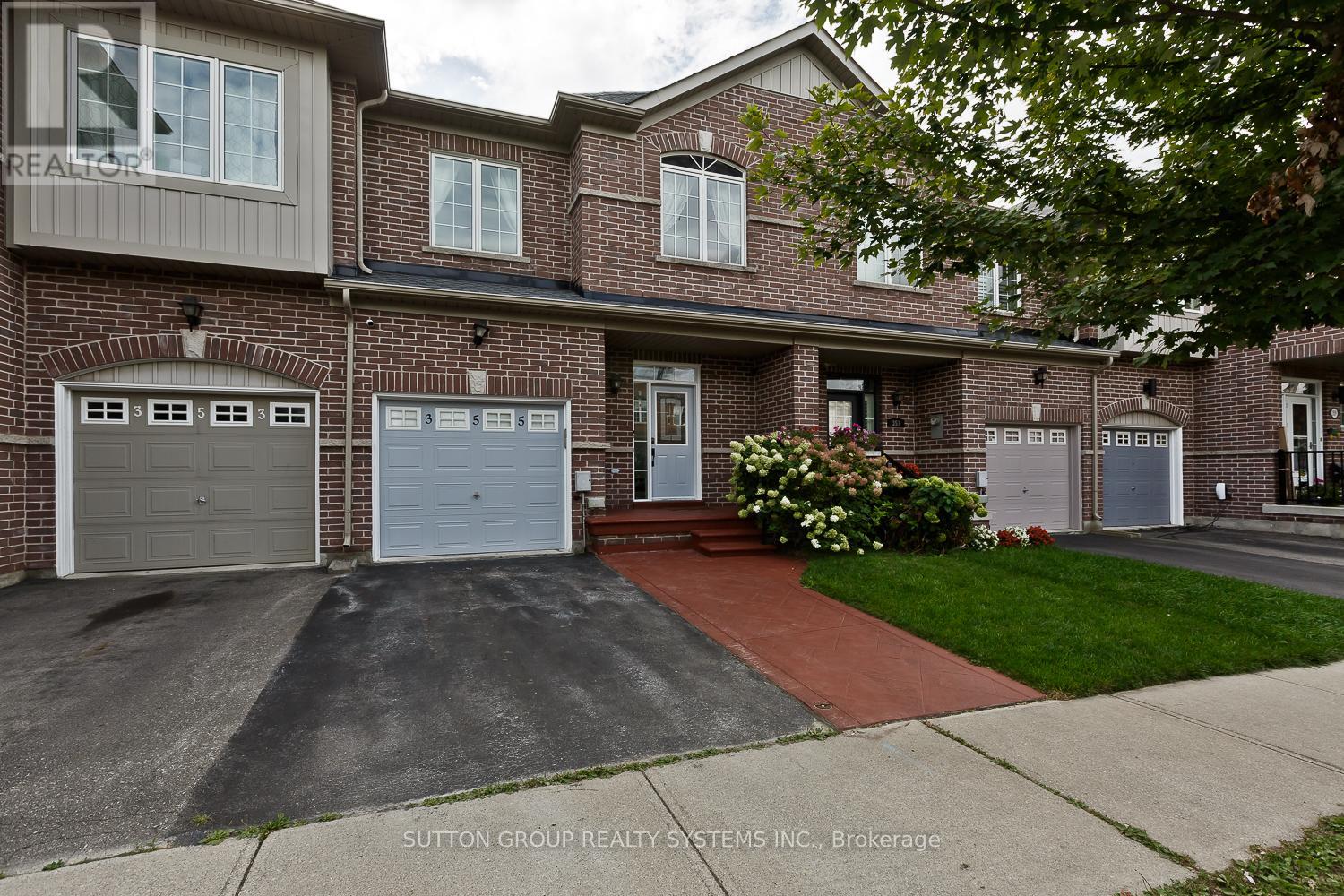 355 HOBBS CRESCENT, Milton, Ontario