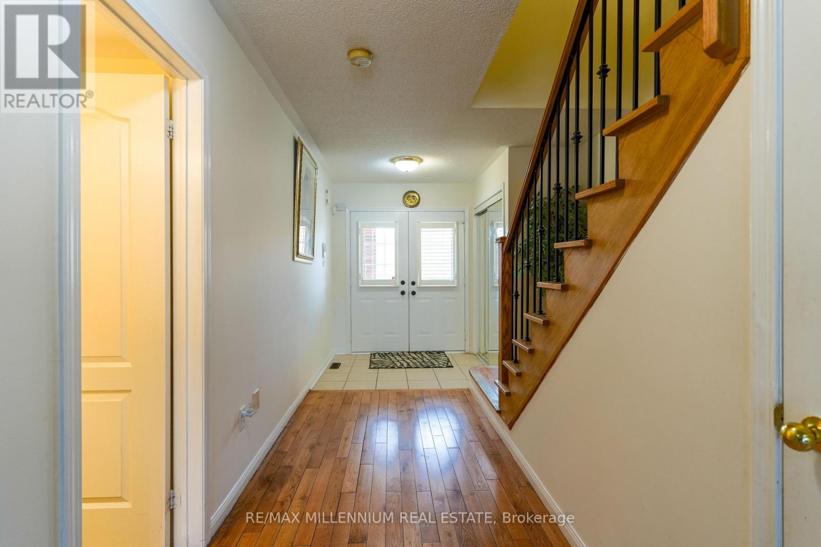 Property at 112 BIG MOE CRESCENT image 5