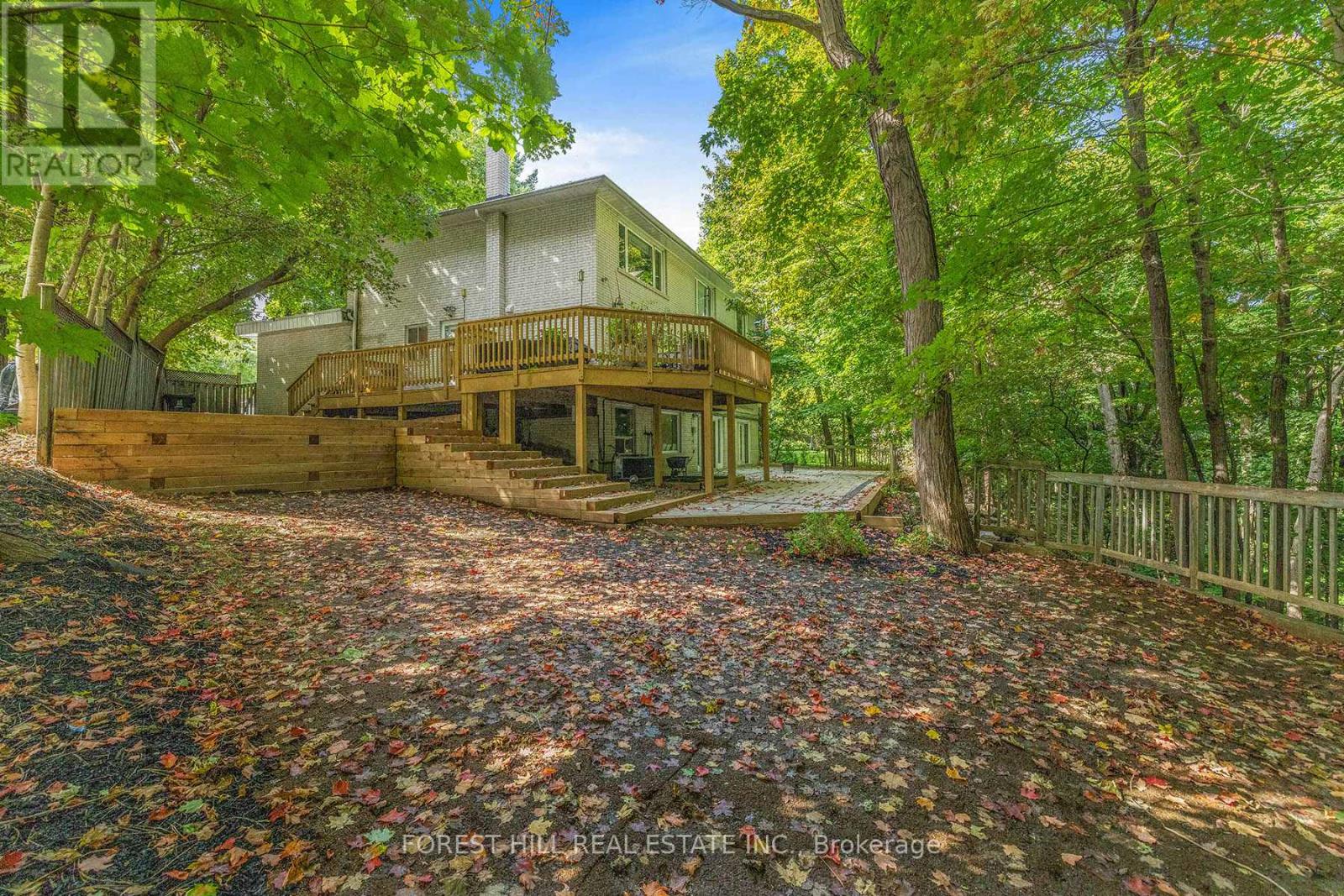 22 Woodthrush Court, Toronto (Bayview Village), Ontario  M2K 2B1 - Photo 16 - C12003159