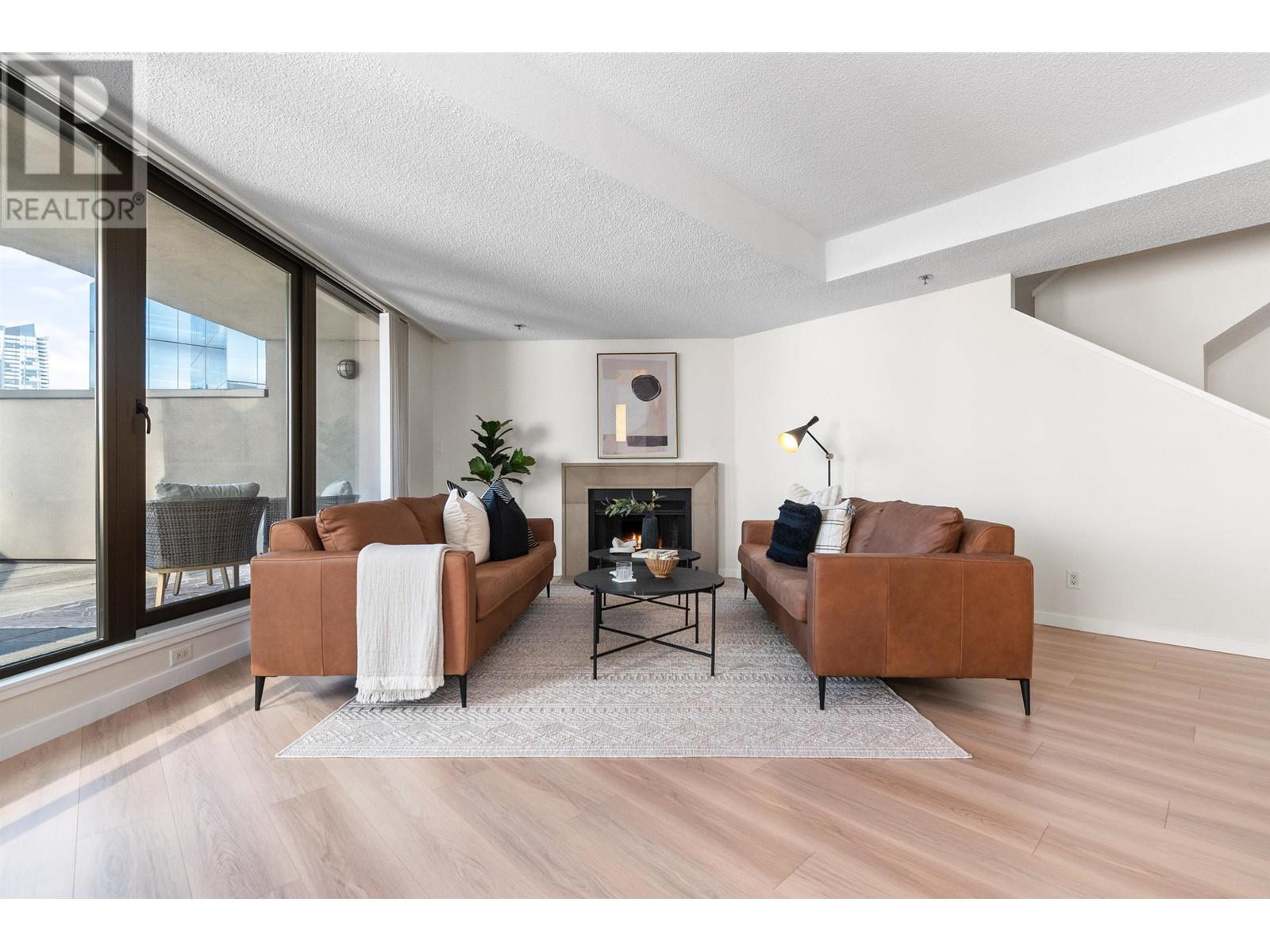 1102 1010 Howe Street, Vancouver, British Columbia  V6Z 1P5 - Photo 3 - R2973042