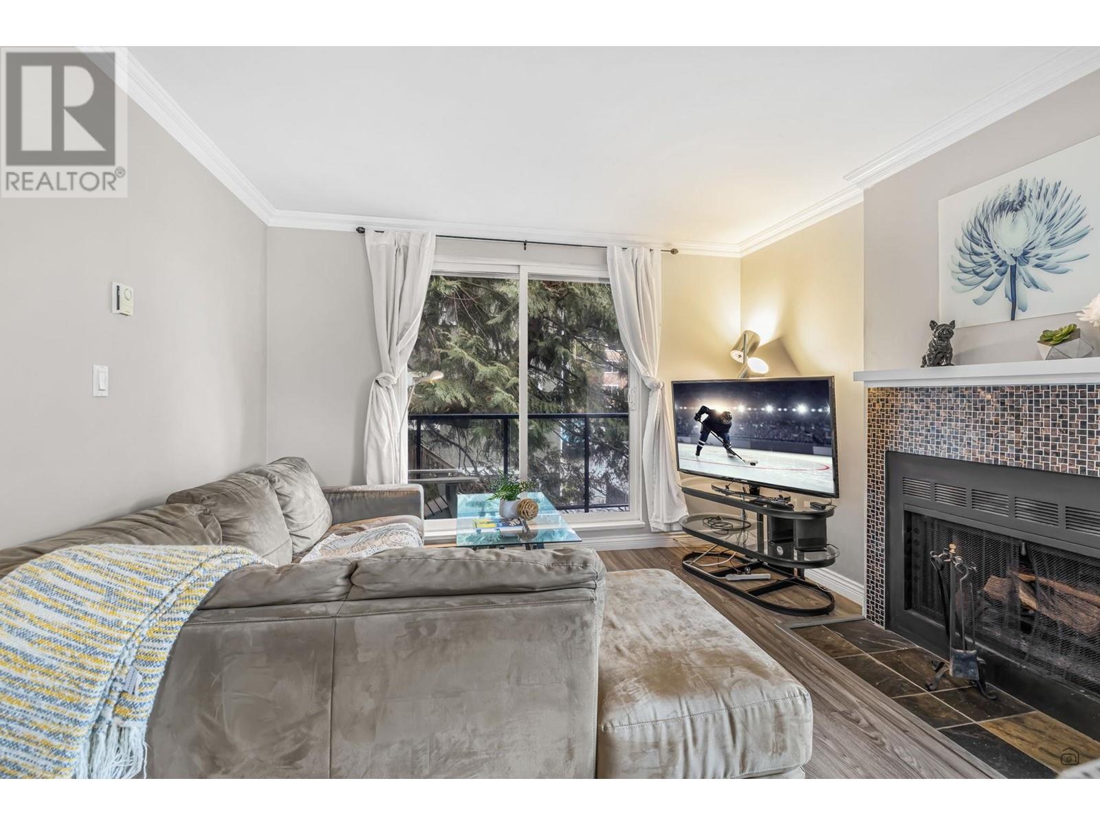 Listing Picture 11 of 24 : 317 1550 BARCLAY STREET, Vancouver / 溫哥華 - 魯藝地產 Yvonne Lu Group - MLS Medallion Club Member