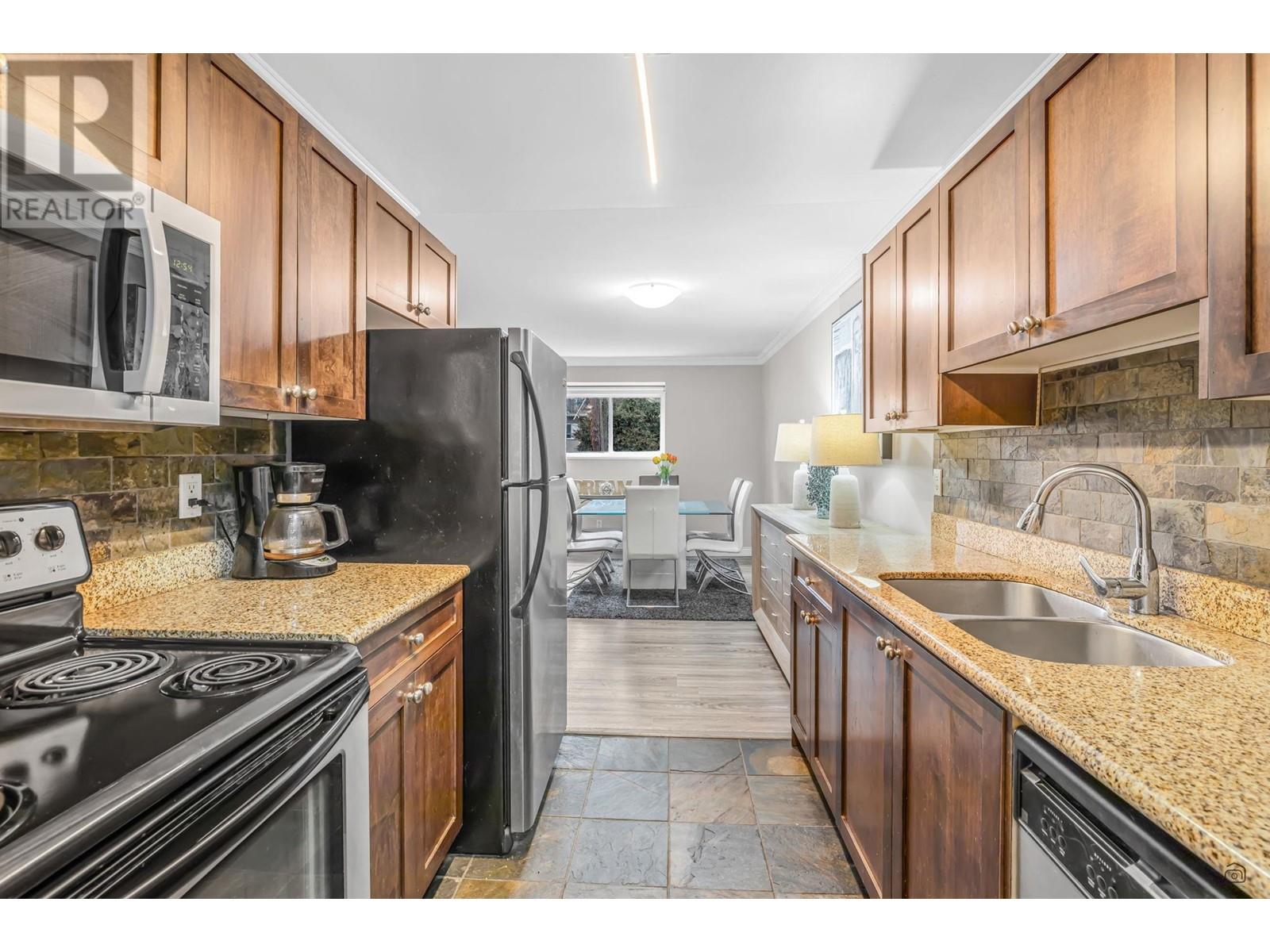 Listing Picture 7 of 24 : 317 1550 BARCLAY STREET, Vancouver / 溫哥華 - 魯藝地產 Yvonne Lu Group - MLS Medallion Club Member