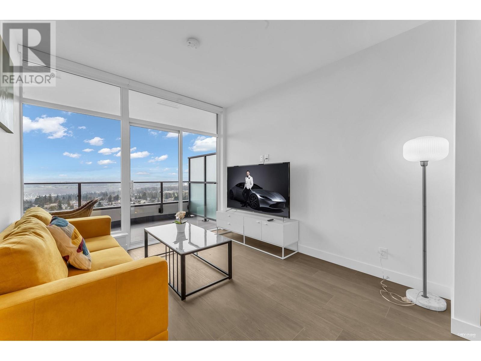 Listing Picture 4 of 30 : 2105 6511 SUSSEX AVENUE, Burnaby / 本拿比 - 魯藝地產 Yvonne Lu Group - MLS Medallion Club Member