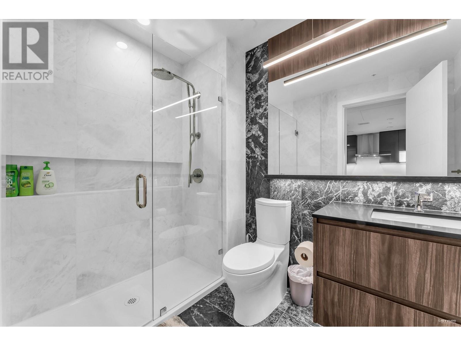 Listing Picture 15 of 30 : 2105 6511 SUSSEX AVENUE, Burnaby / 本拿比 - 魯藝地產 Yvonne Lu Group - MLS Medallion Club Member