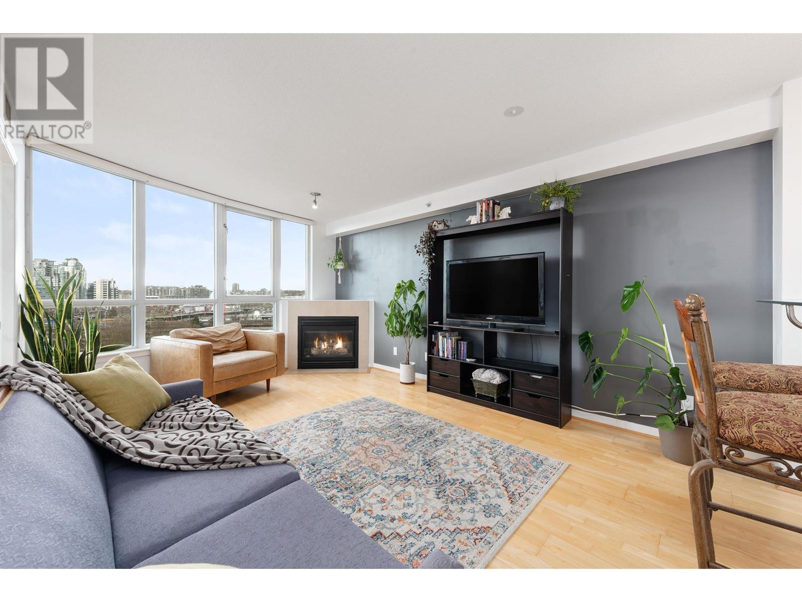 1108 63 KEEFER PLACE, vancouver, British Columbia