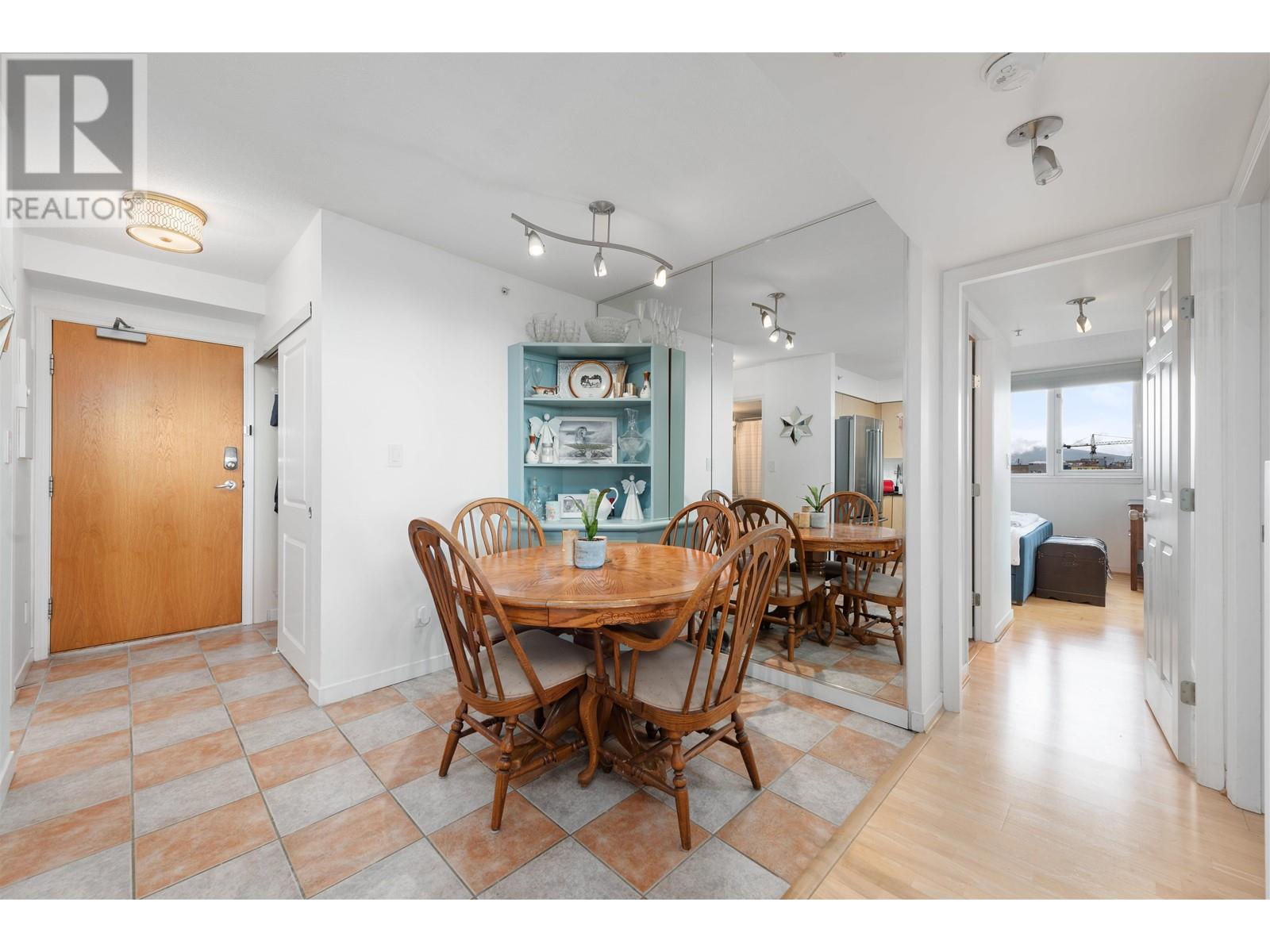 1108 63 Keefer Place, Vancouver, British Columbia  V6B 6N6 - Photo 9 - R2975951