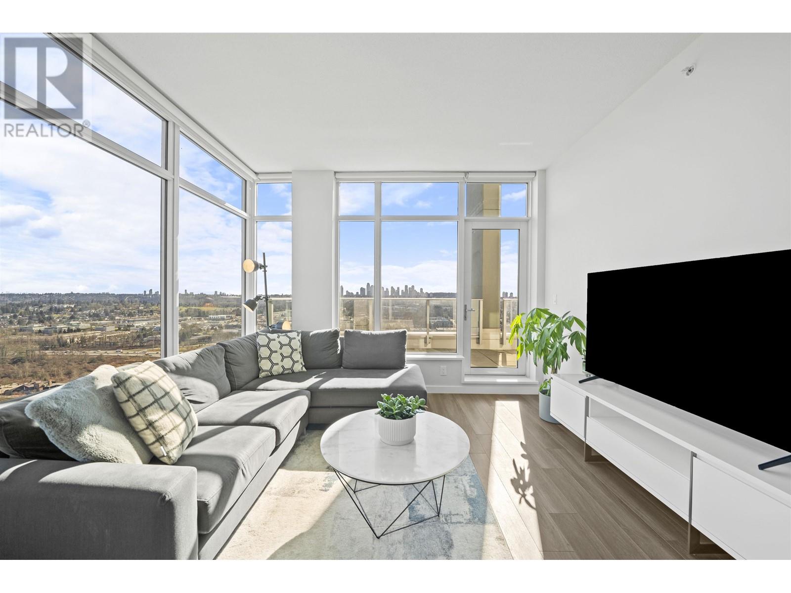 Listing Picture 2 of 32 : 4101 2388 MADISON AVENUE, Burnaby / 本拿比 - 魯藝地產 Yvonne Lu Group - MLS Medallion Club Member