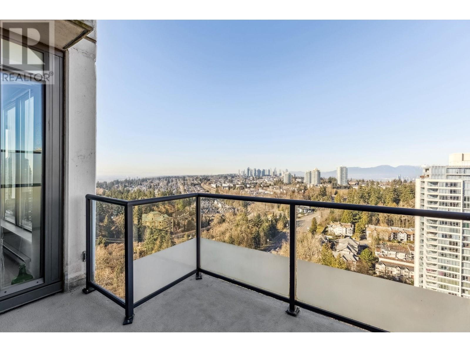 Listing Picture 22 of 39 : 3002 7088 18TH AVENUE, Burnaby / 本拿比 - 魯藝地產 Yvonne Lu Group - MLS Medallion Club Member