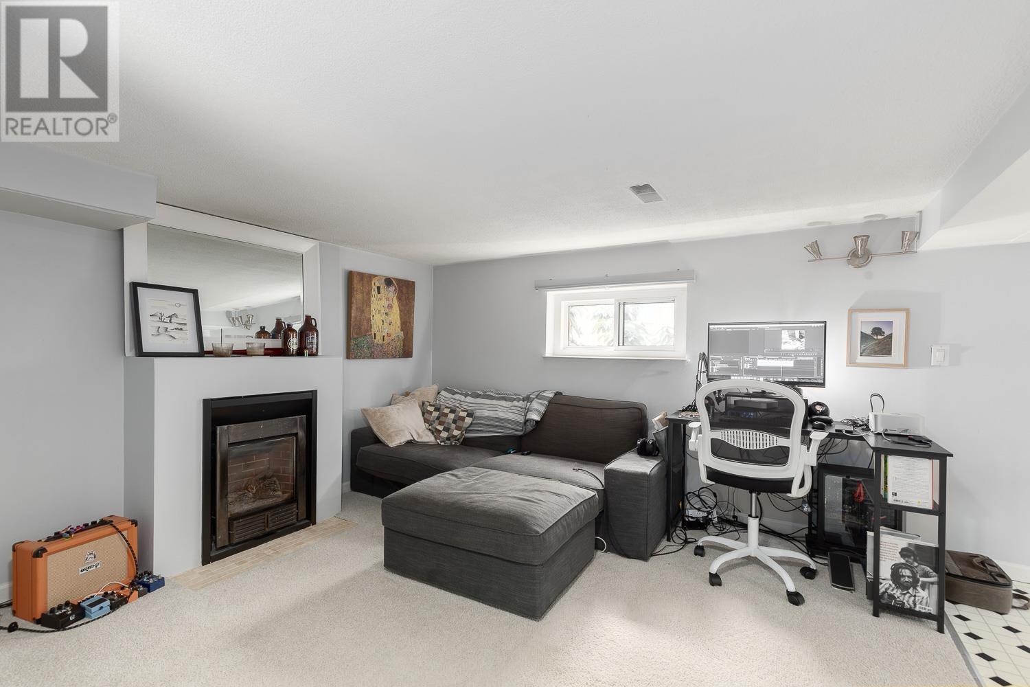 2211 Grant Street, Vancouver, British Columbia  V5L 2Z6 - Photo 29 - R2975982