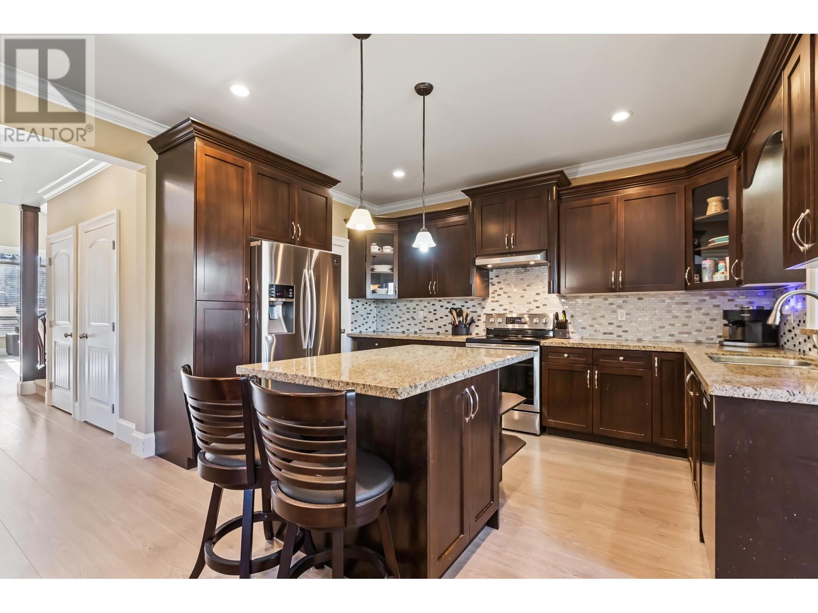 24207 101a Avenue, Maple Ridge, British Columbia  V2W 0E6 - Photo 10 - R2976023