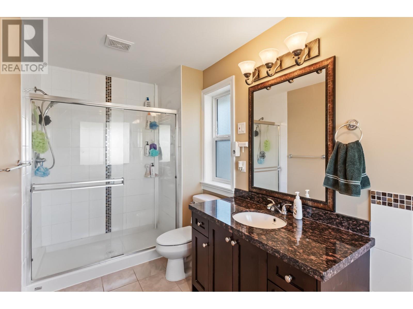 24207 101a Avenue, Maple Ridge, British Columbia  V2W 0E6 - Photo 21 - R2976023