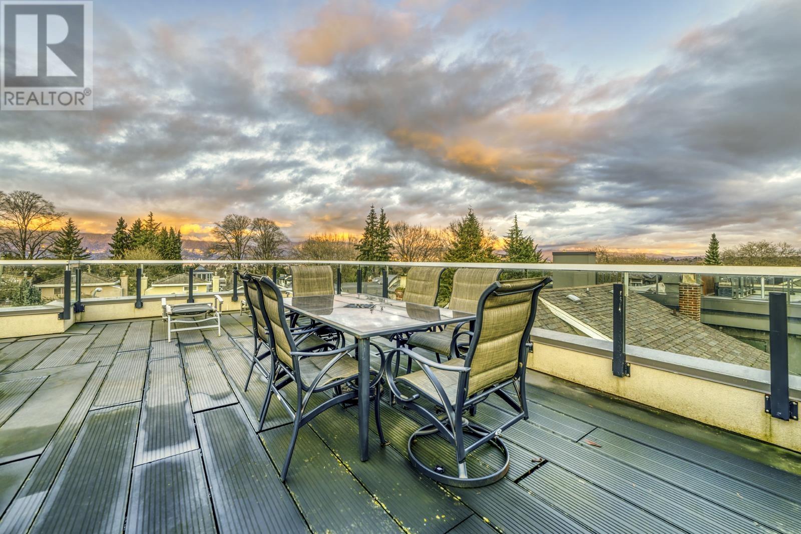3288 W 23rd Avenue, Vancouver, British Columbia  V6L 1P9 - Photo 32 - R2976031
