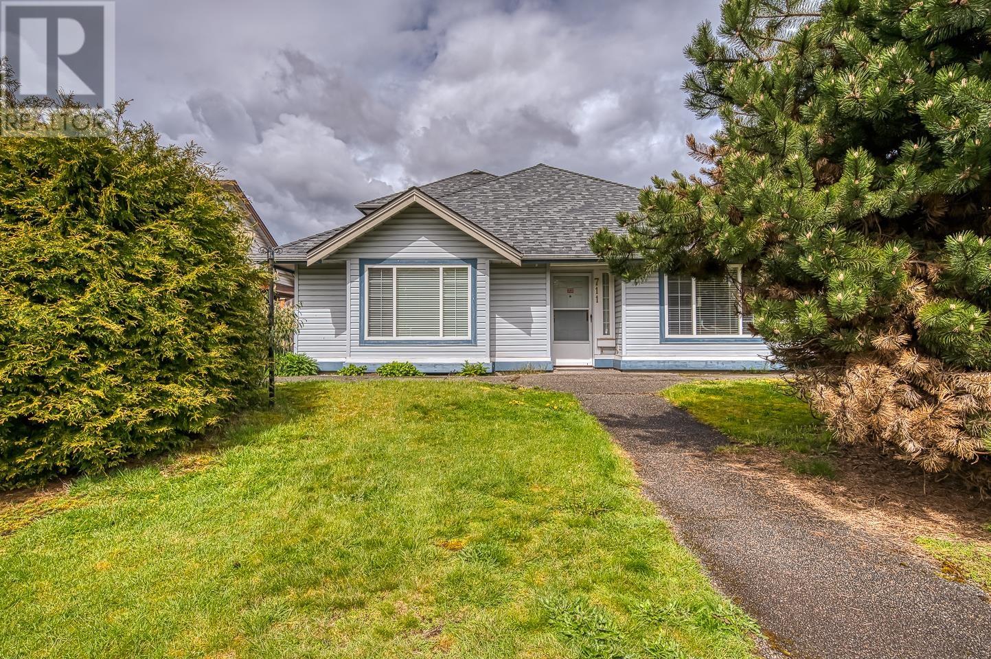 711 Riverside Drive, Port Coquitlam, British Columbia  V3B 7T7 - Photo 1 - R2954050