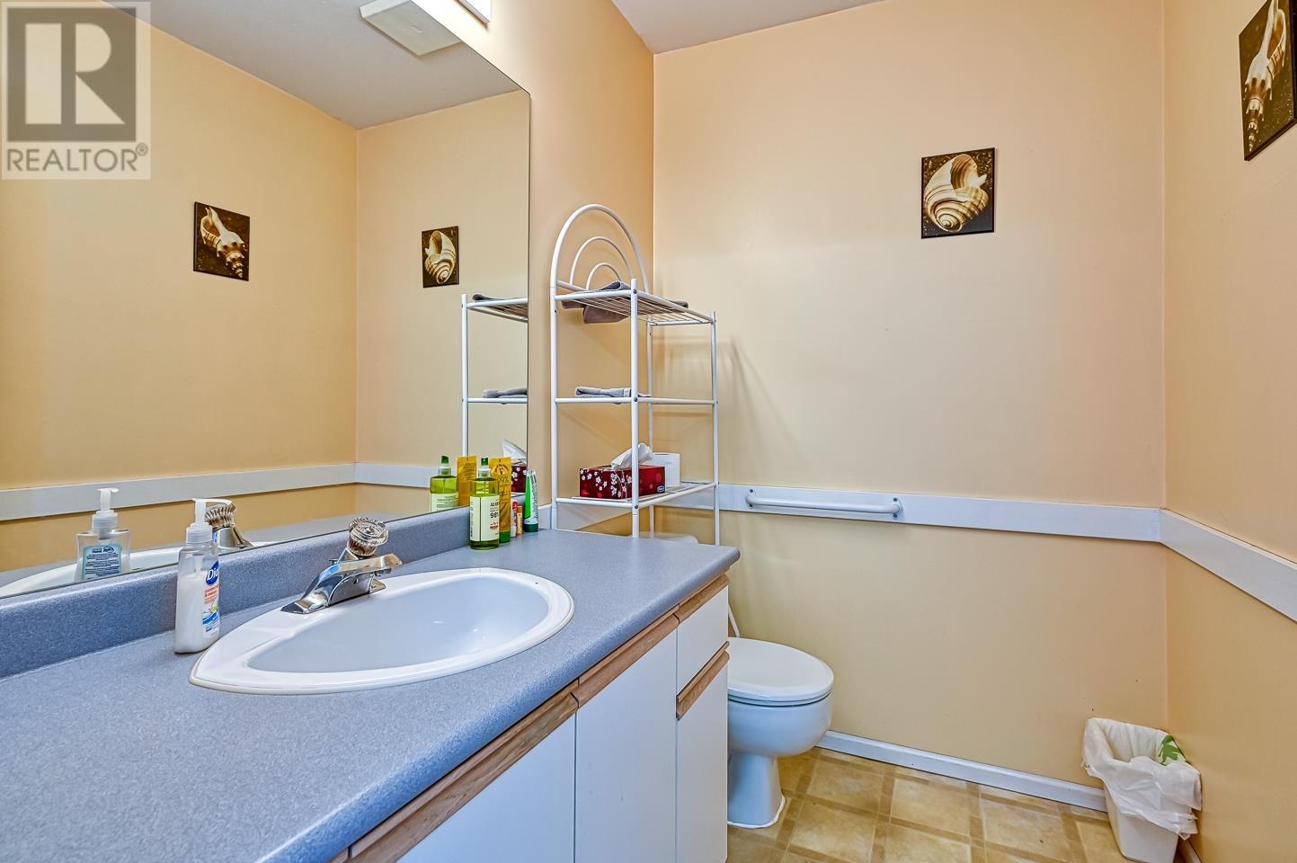 711 Riverside Drive, Port Coquitlam, British Columbia  V3B 7T7 - Photo 9 - R2954050