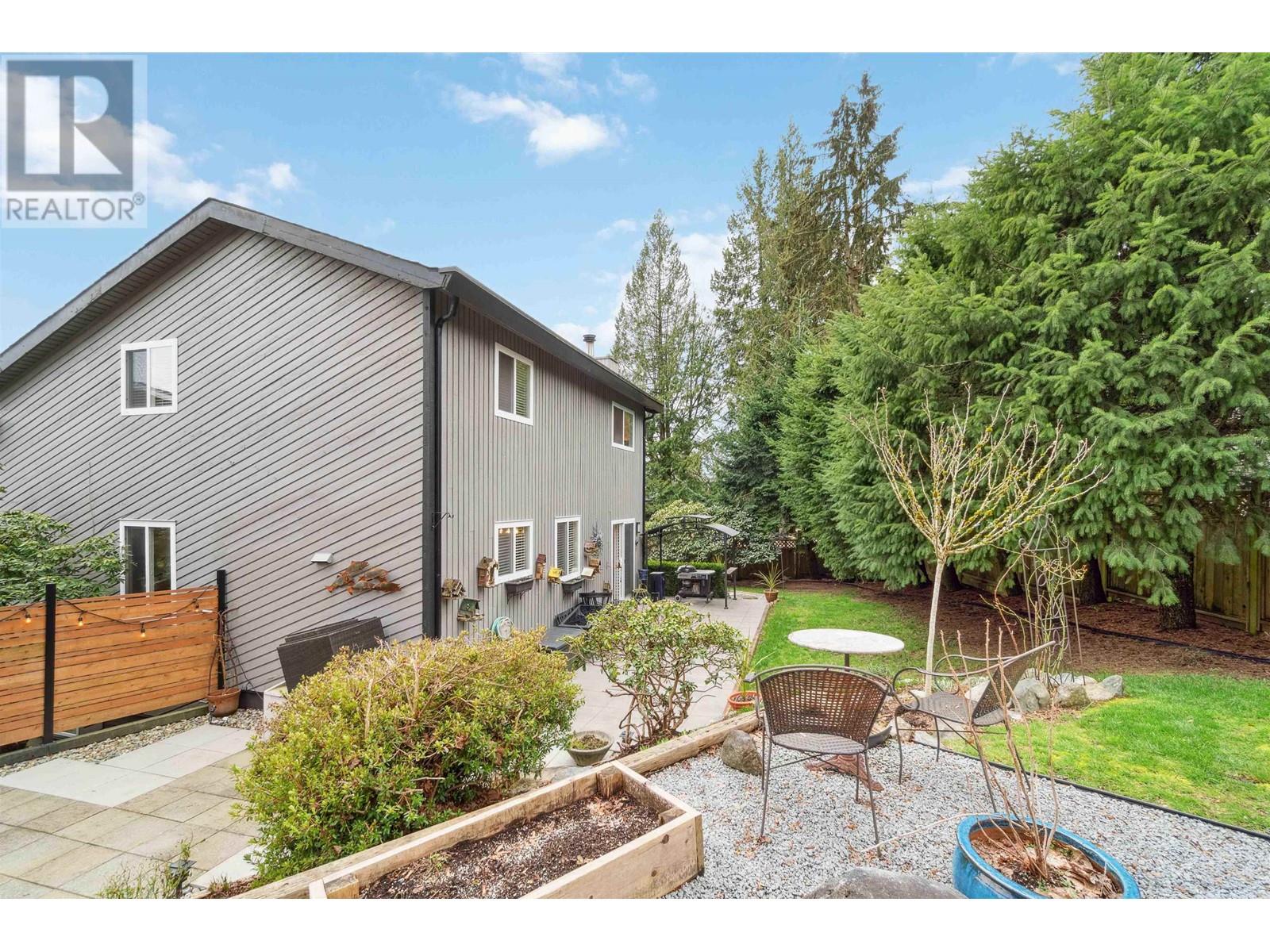1613 Hemlock Place, Port Moody, British Columbia  V3H 4A7 - Photo 38 - R2975946