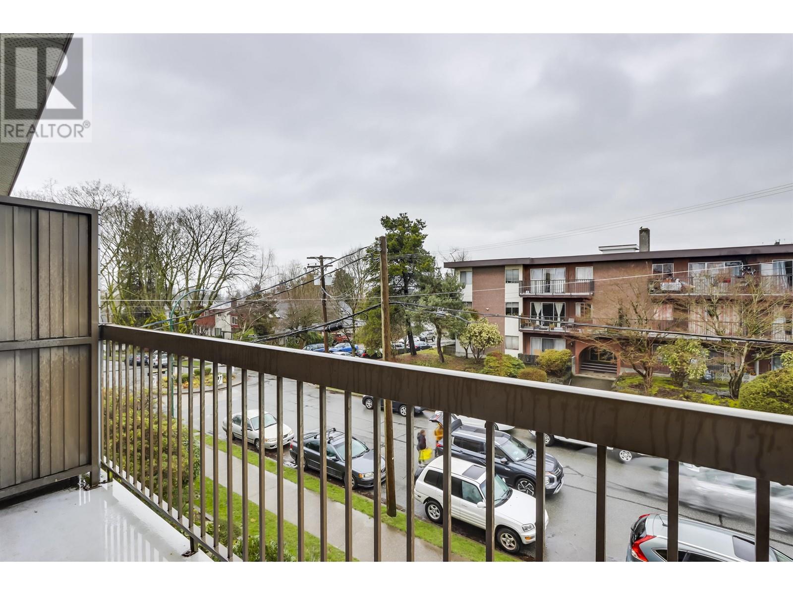 305 2910 Ontario Street, Vancouver, British Columbia  V5T 2Y6 - Photo 8 - R2975943