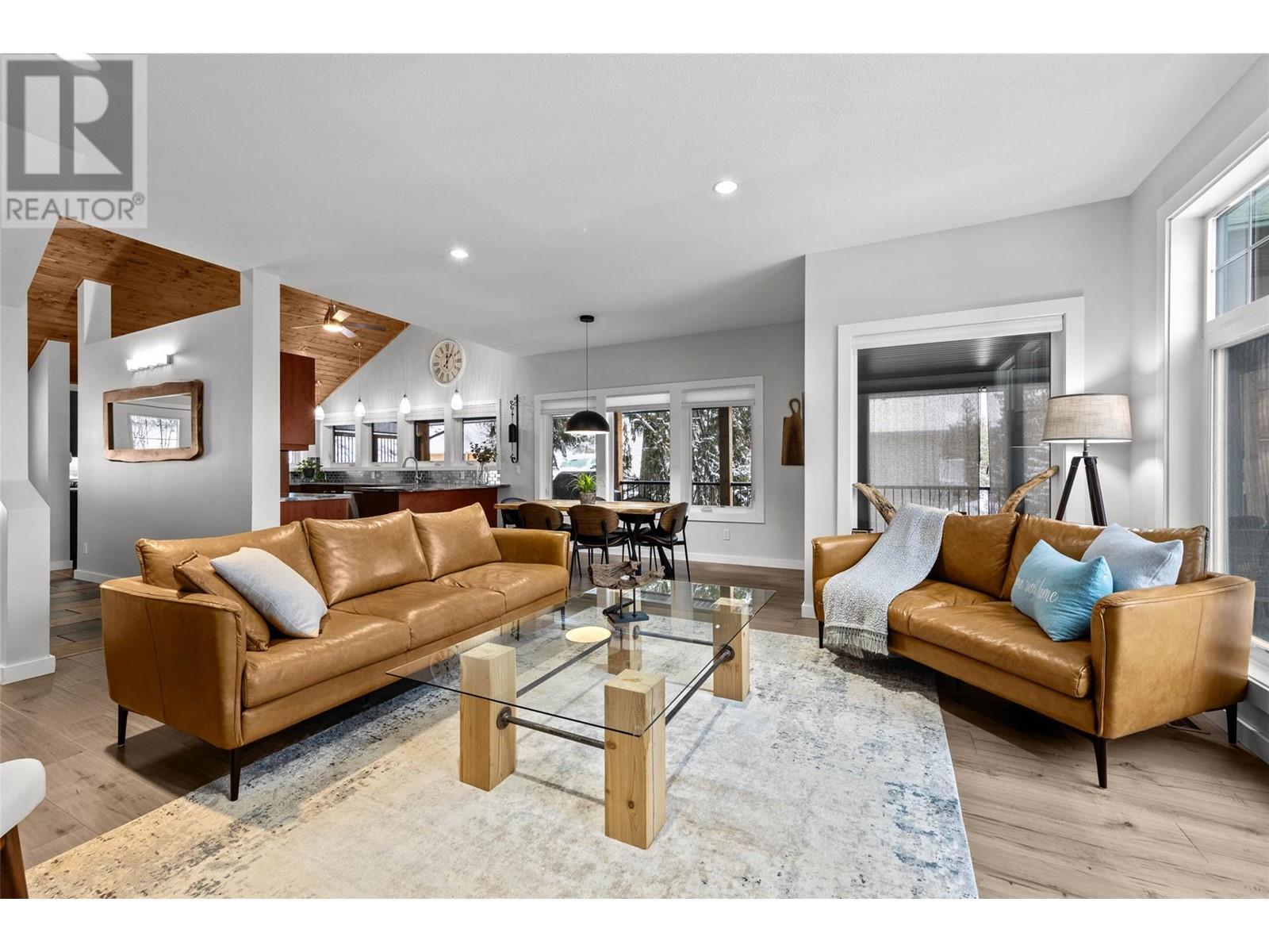 Property at 7756 Columbia Drive image 4