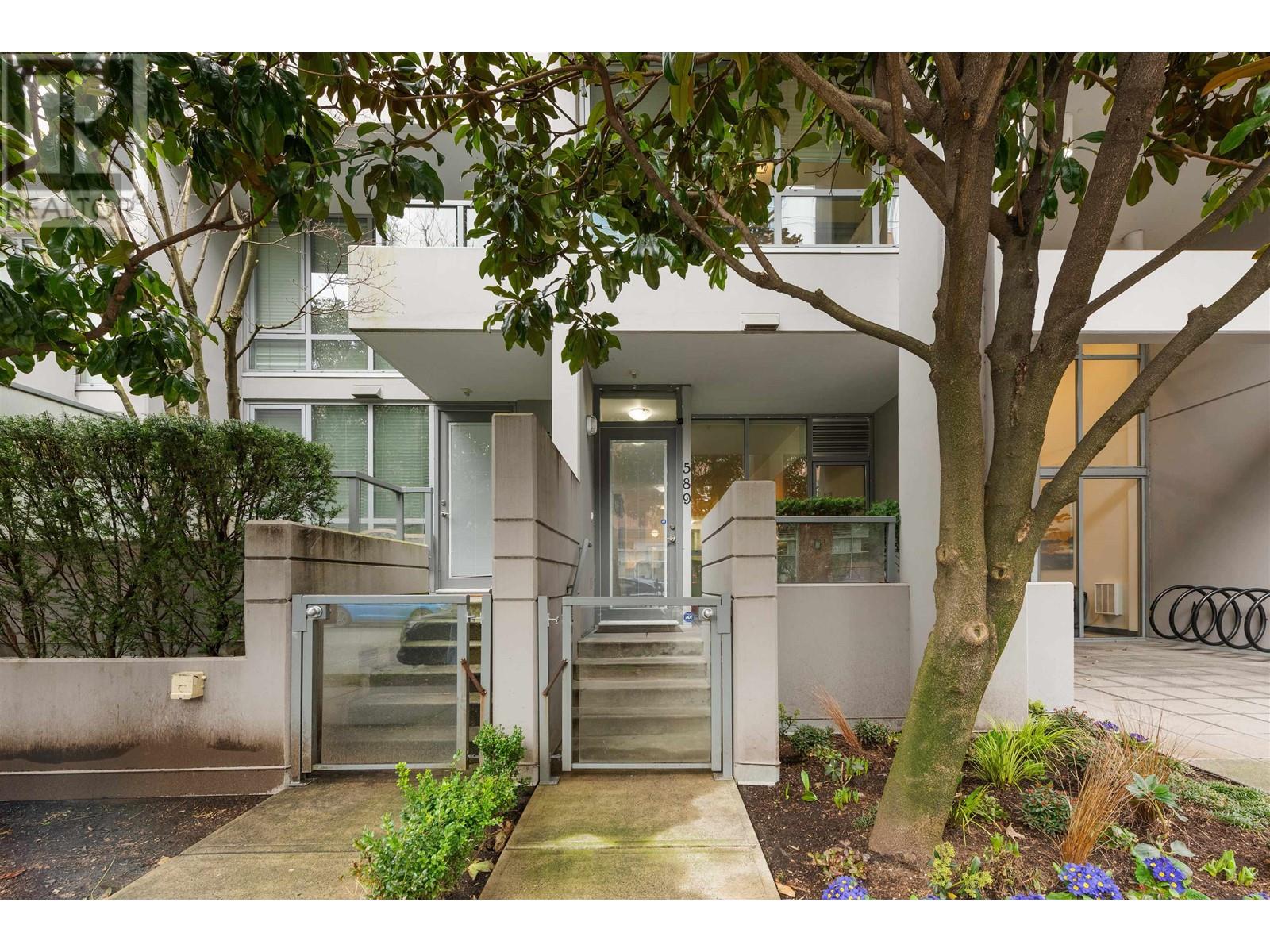 589 W 7th Avenue, Vancouver, British Columbia  V5Z 1B4 - Photo 30 - R2975937