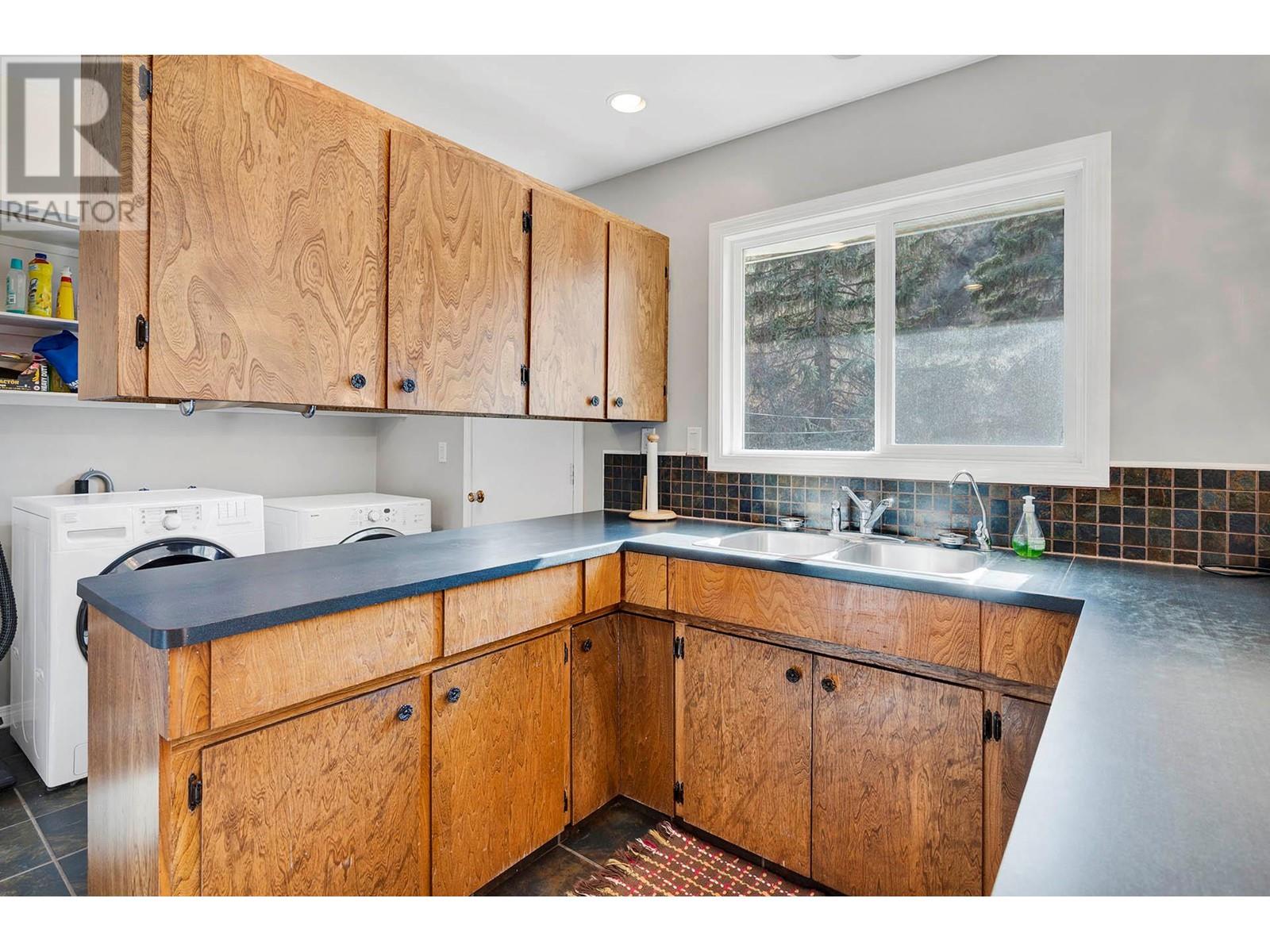 286 Mckay Place, Kamloops, British Columbia  V2C 4R7 - Photo 14 - 10338210
