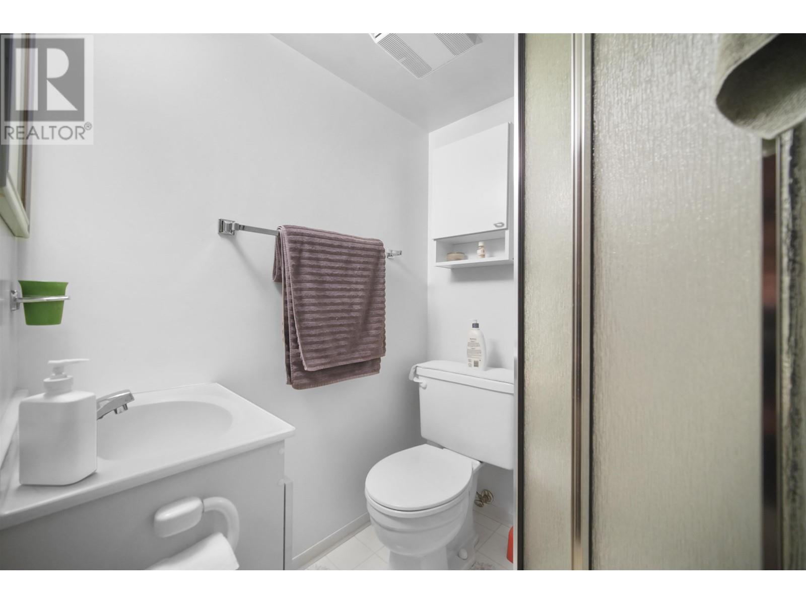 Listing Picture 28 of 34 : 40 SEA AVENUE, Burnaby / 本拿比 - 魯藝地產 Yvonne Lu Group - MLS Medallion Club Member