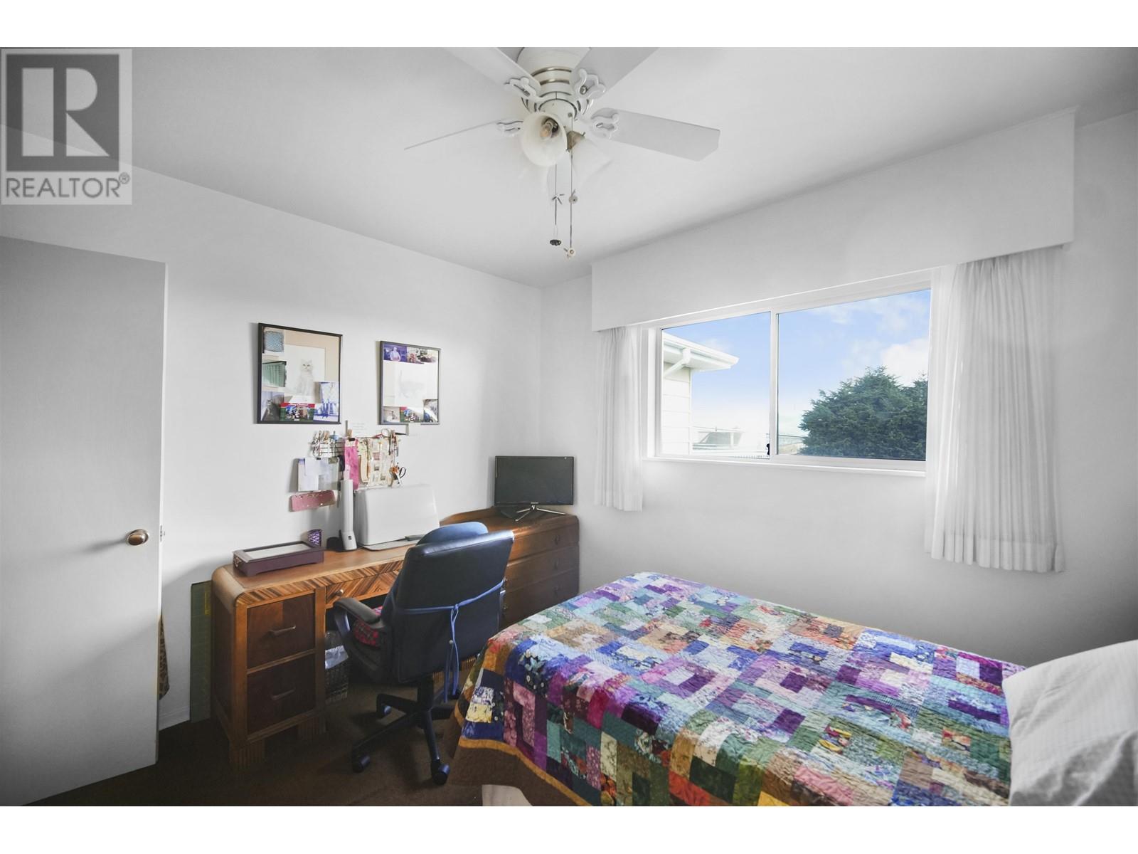 Listing Picture 20 of 34 : 40 SEA AVENUE, Burnaby / 本拿比 - 魯藝地產 Yvonne Lu Group - MLS Medallion Club Member