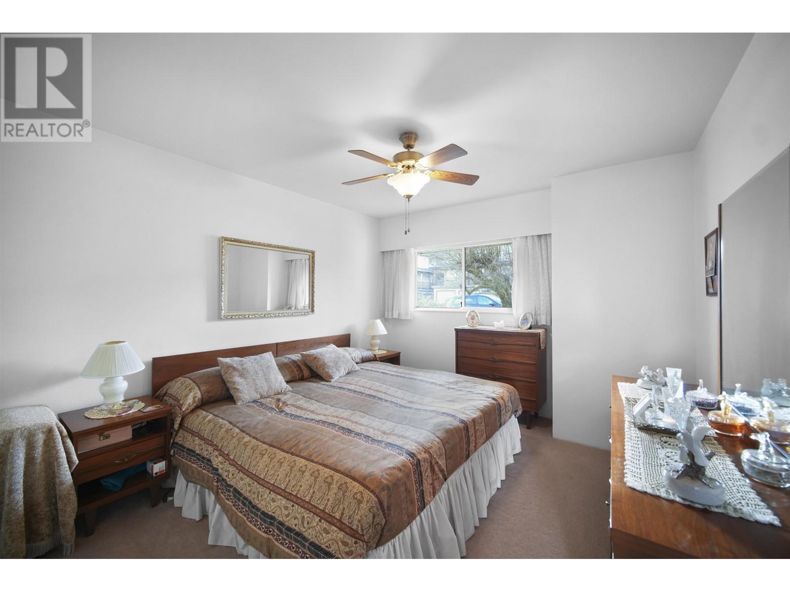 Listing Picture 16 of 34 : 40 SEA AVENUE, Burnaby / 本拿比 - 魯藝地產 Yvonne Lu Group - MLS Medallion Club Member