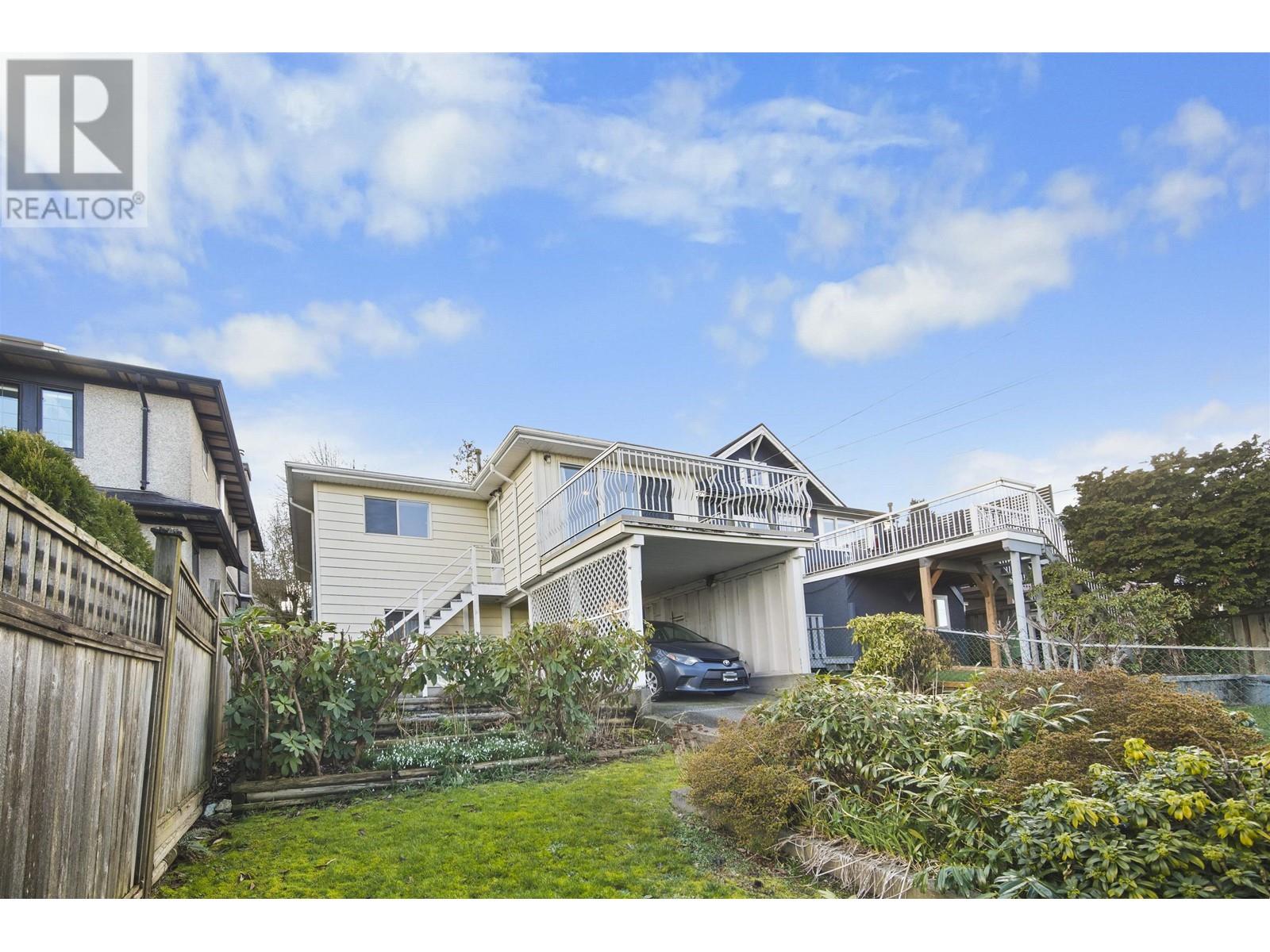 Listing Picture 30 of 34 : 40 SEA AVENUE, Burnaby / 本拿比 - 魯藝地產 Yvonne Lu Group - MLS Medallion Club Member