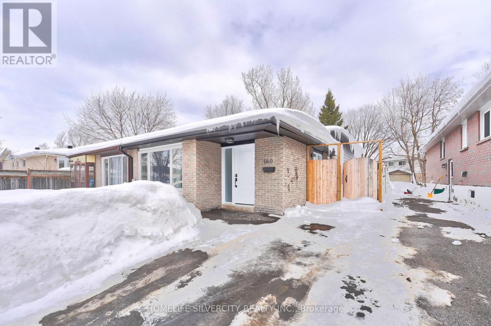 Property at 160 BURBANK CRESCENT image 4