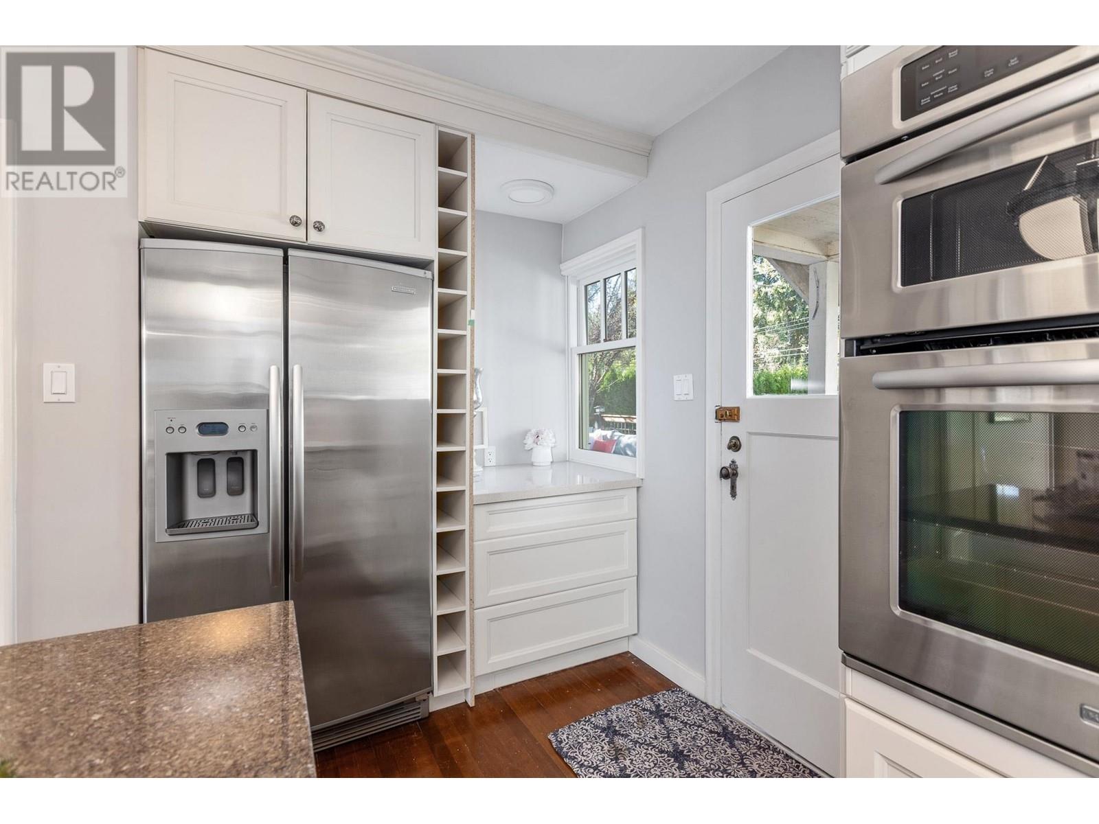 Listing Picture 22 of 40 : 4671 W 13TH AVENUE, Vancouver / 溫哥華 - 魯藝地產 Yvonne Lu Group - MLS Medallion Club Member