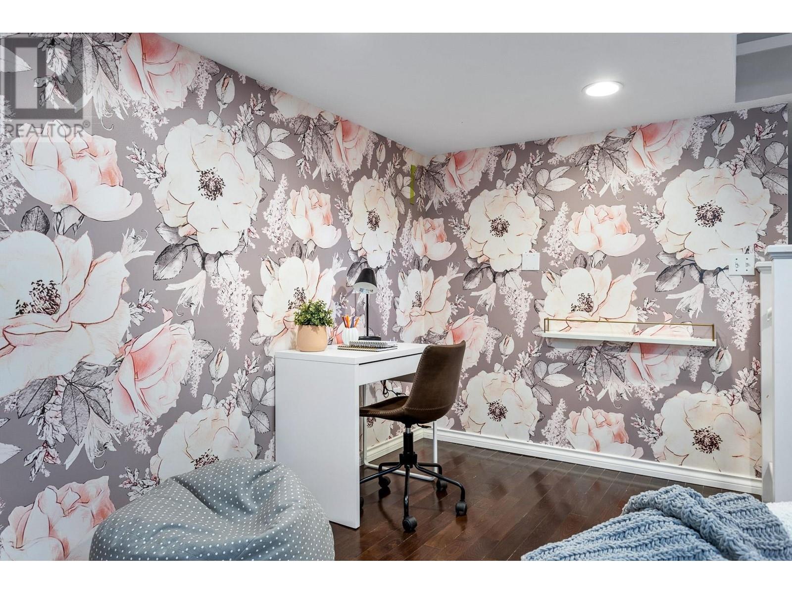 Listing Picture 31 of 40 : 4671 W 13TH AVENUE, Vancouver / 溫哥華 - 魯藝地產 Yvonne Lu Group - MLS Medallion Club Member