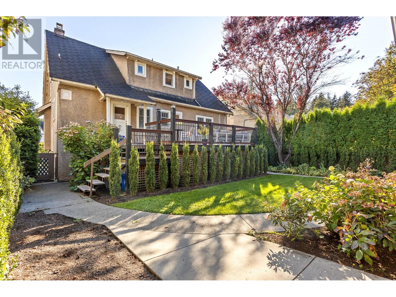 Listing Picture 38 of 40 : 4671 W 13TH AVENUE, Vancouver / 溫哥華 - 魯藝地產 Yvonne Lu Group - MLS Medallion Club Member