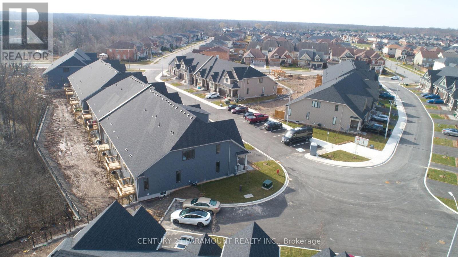 38 - 4311 Mann Street E, Niagara Falls, Ontario  L2G 3K2 - Photo 5 - X12011537