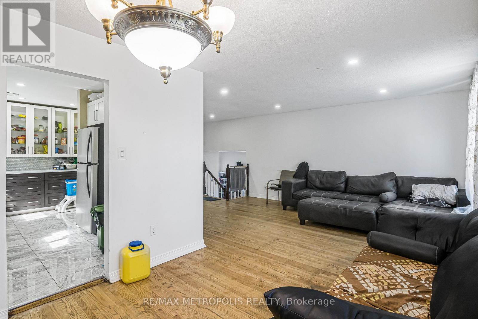280 Cranbrook Drive, Hamilton, Ontario  L9C 4T3 - Photo 24 - X12011544