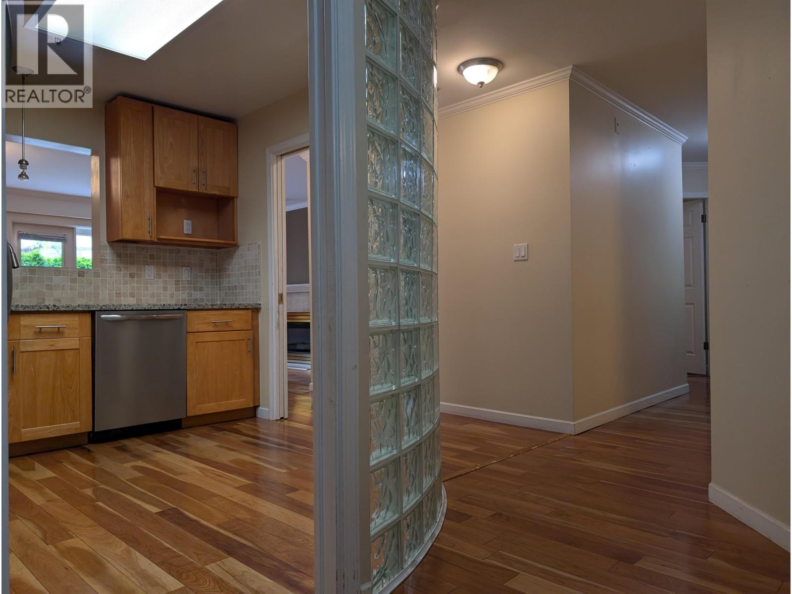 104 5880 Hampton Place, Vancouver, British Columbia  V6T 2E9 - Photo 8 - R2975747