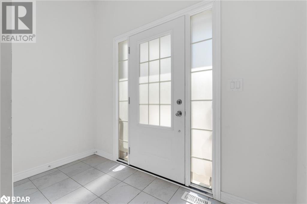 24 Churchlea Mews, Orillia, Ontario  L3V 8K9 - Photo 4 - 40704467