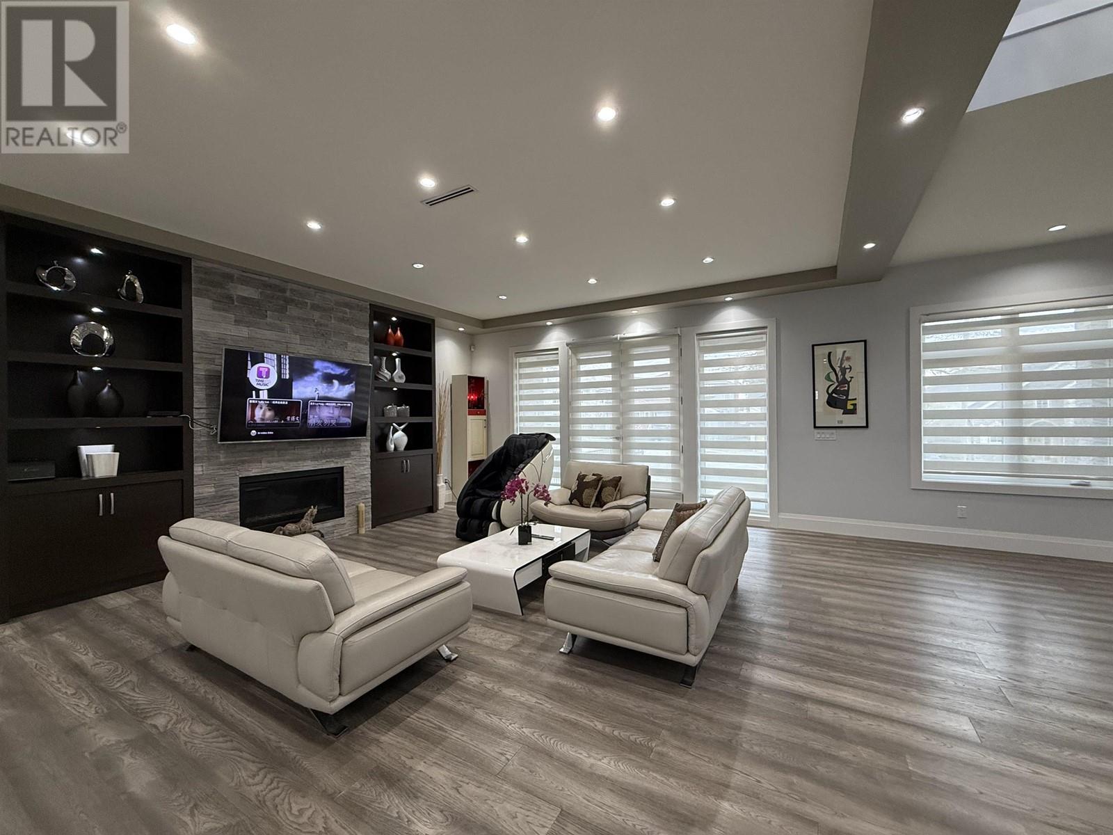 7251 Union Street, Burnaby, British Columbia  V5A 1J1 - Photo 6 - R2975888