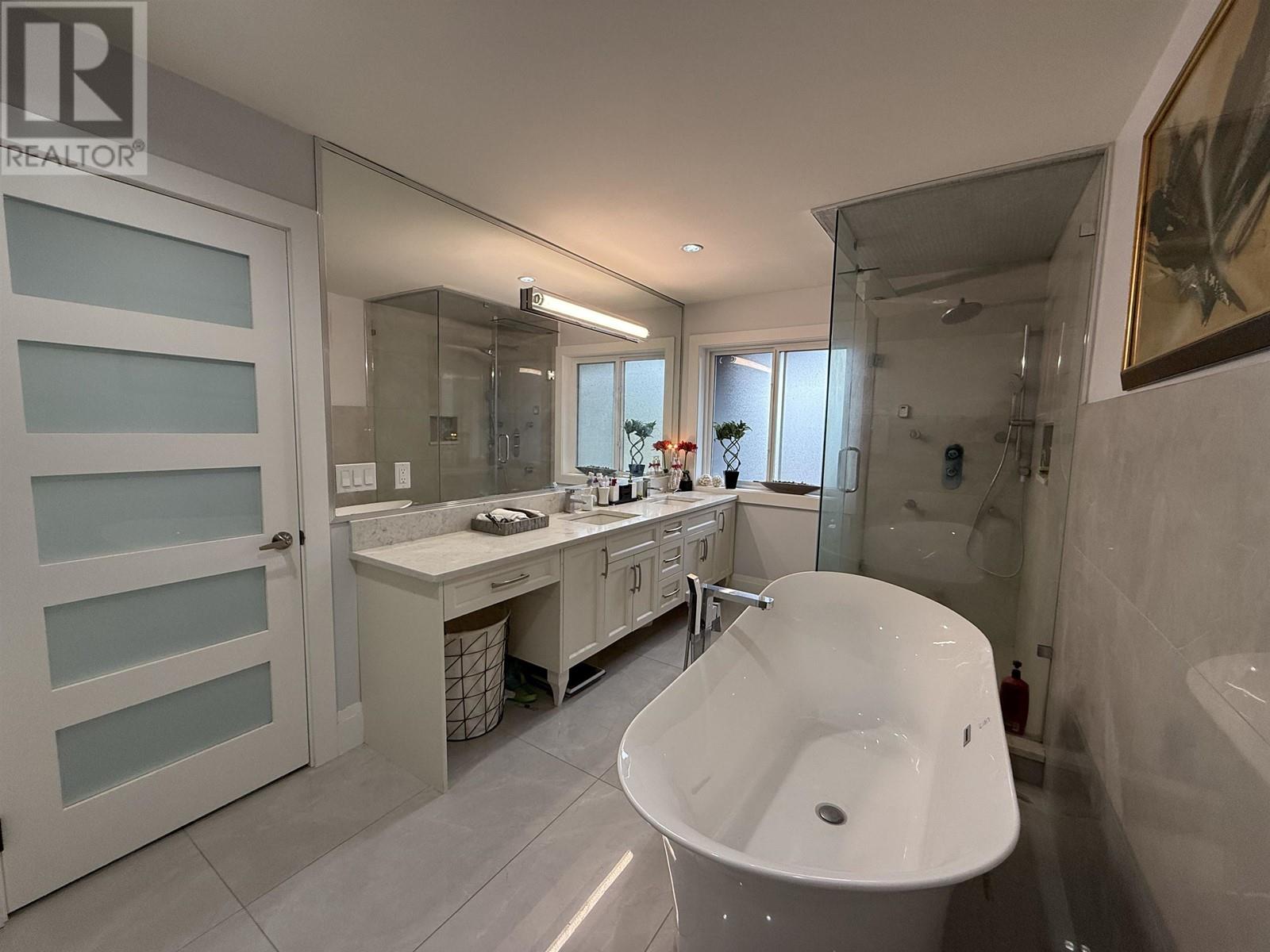 7251 Union Street, Burnaby, British Columbia  V5A 1J1 - Photo 19 - R2975888