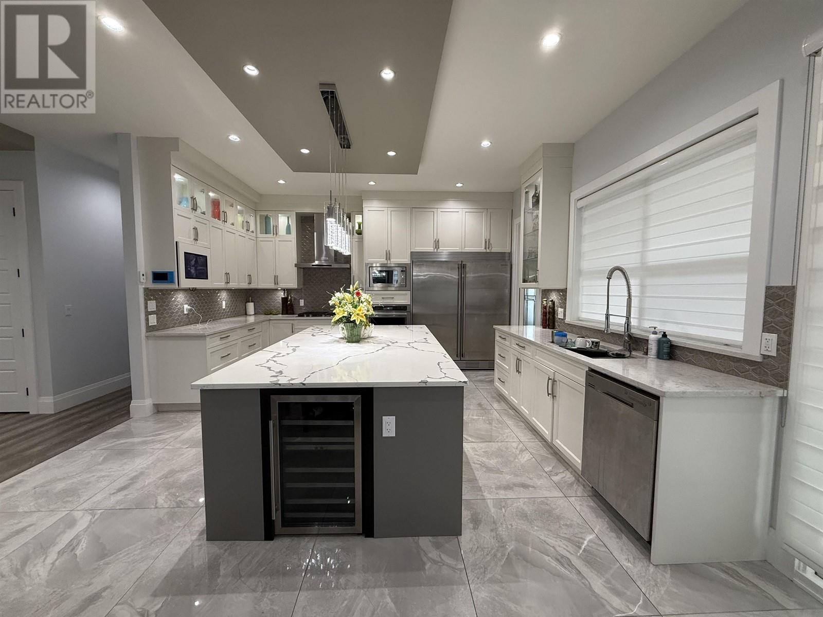 7251 Union Street, Burnaby, British Columbia  V5A 1J1 - Photo 10 - R2975888