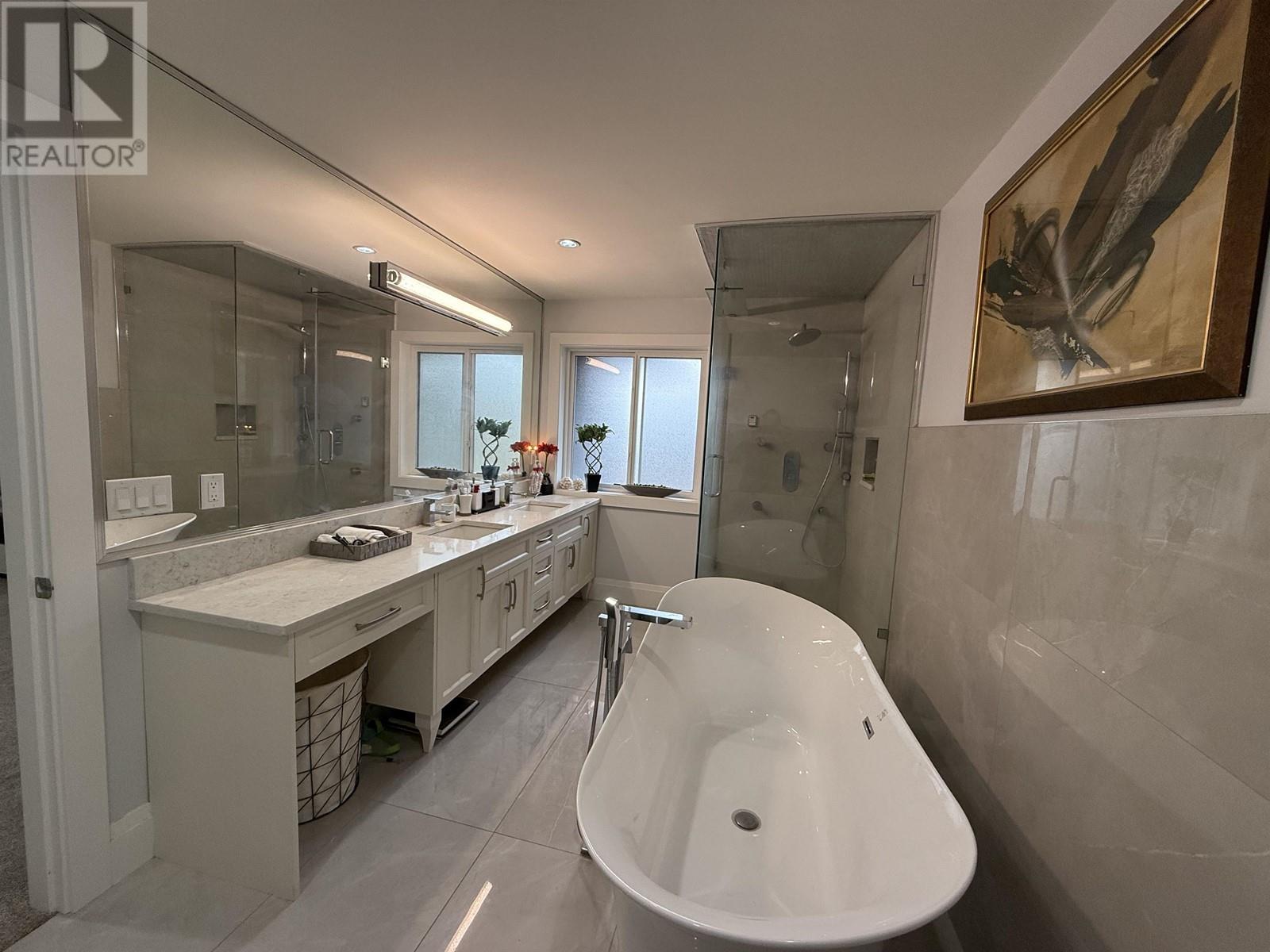 7251 Union Street, Burnaby, British Columbia  V5A 1J1 - Photo 18 - R2975888