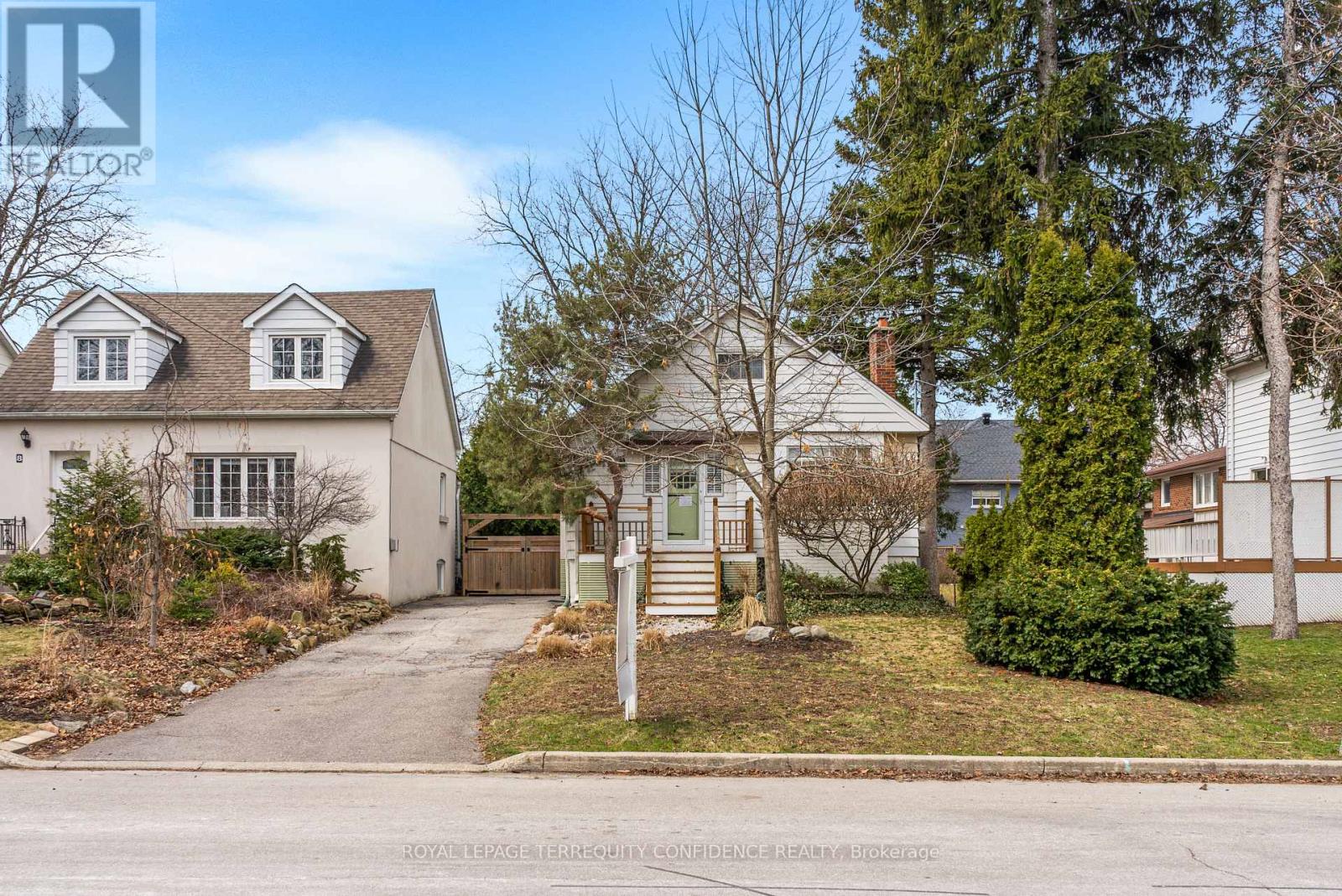 Property at 10 ABBOTSFORD ROAD image 4