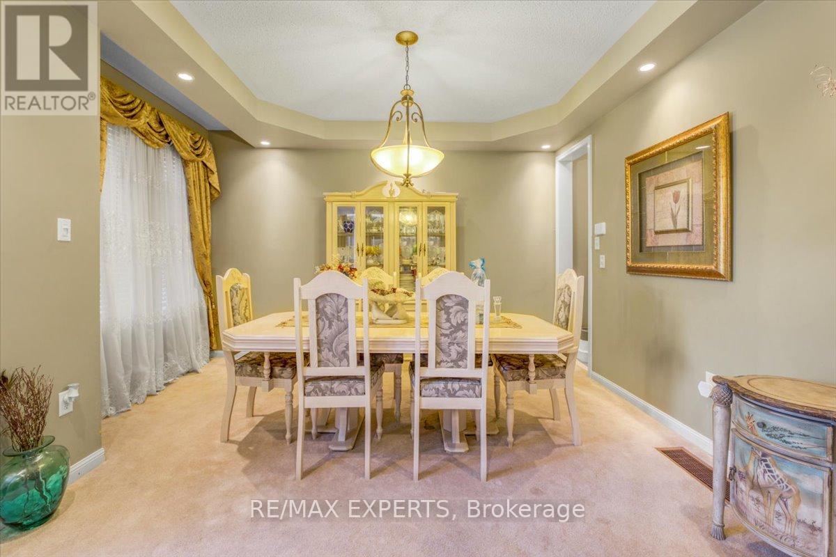 Property at 11 LINSTOCK DRIVE image 4