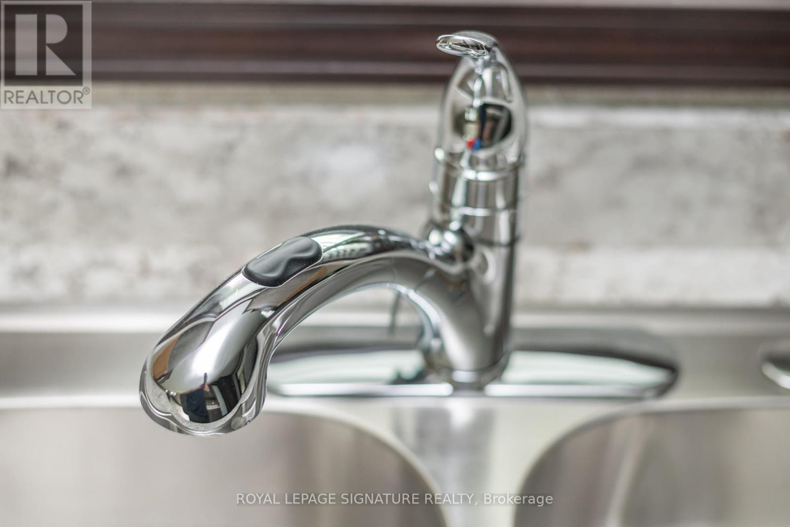 126 Regency Drive, Chatham-Kent (Chatham), Ontario  N7L 4E4 - Photo 25 - X12011558