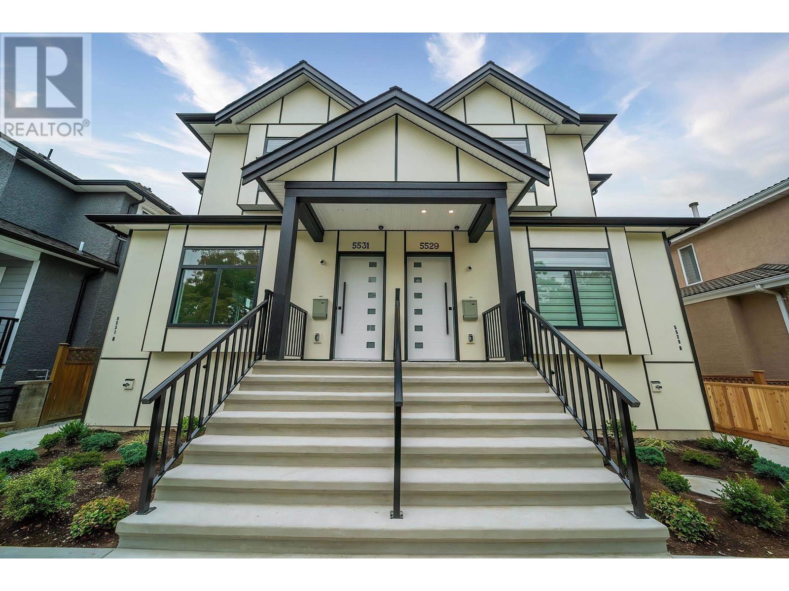 5531 Slocan Street, Vancouver, British Columbia  V5R 2A9 - Photo 2 - R2975967